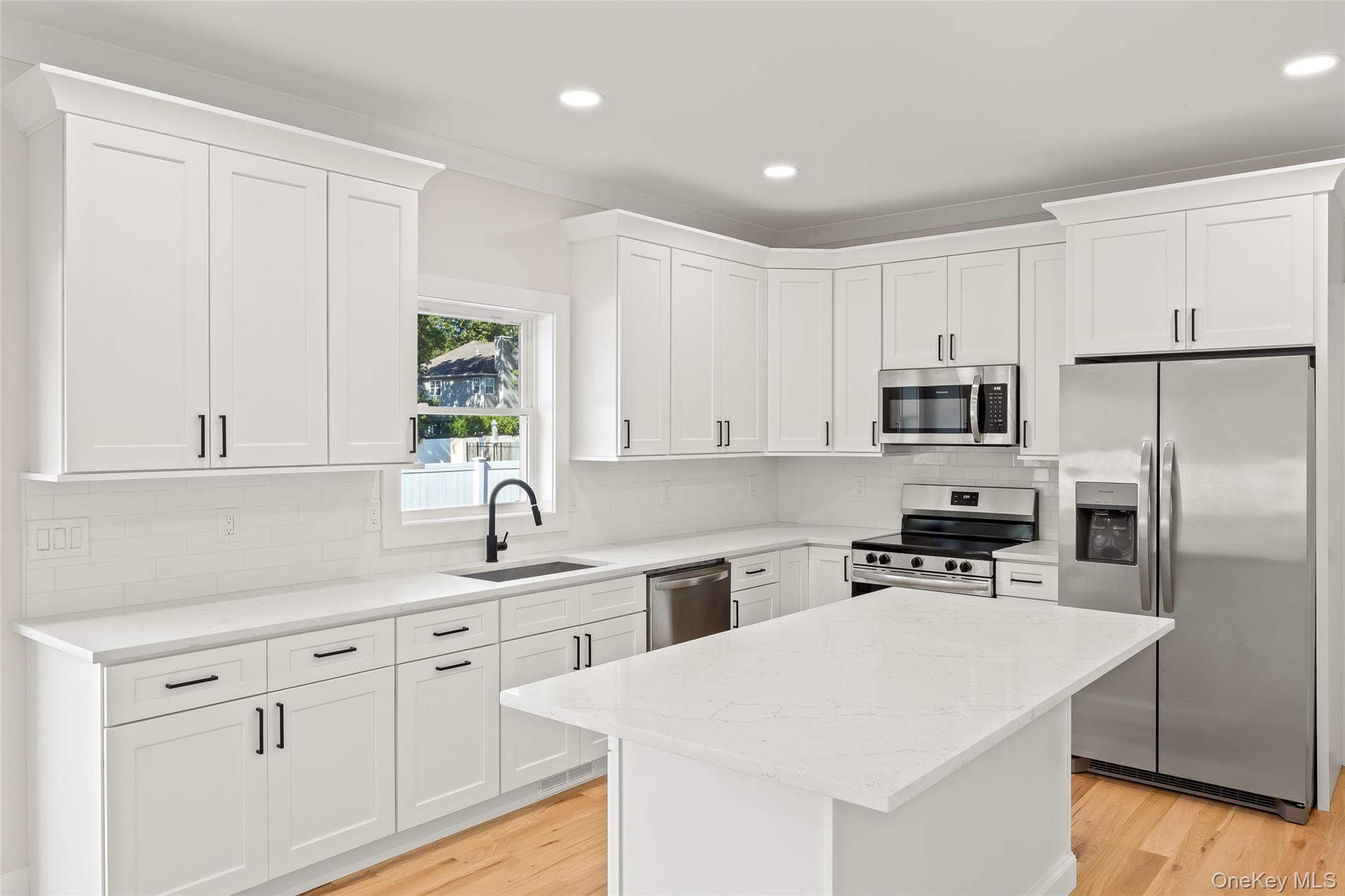 557 Canal Road Property Photo 15