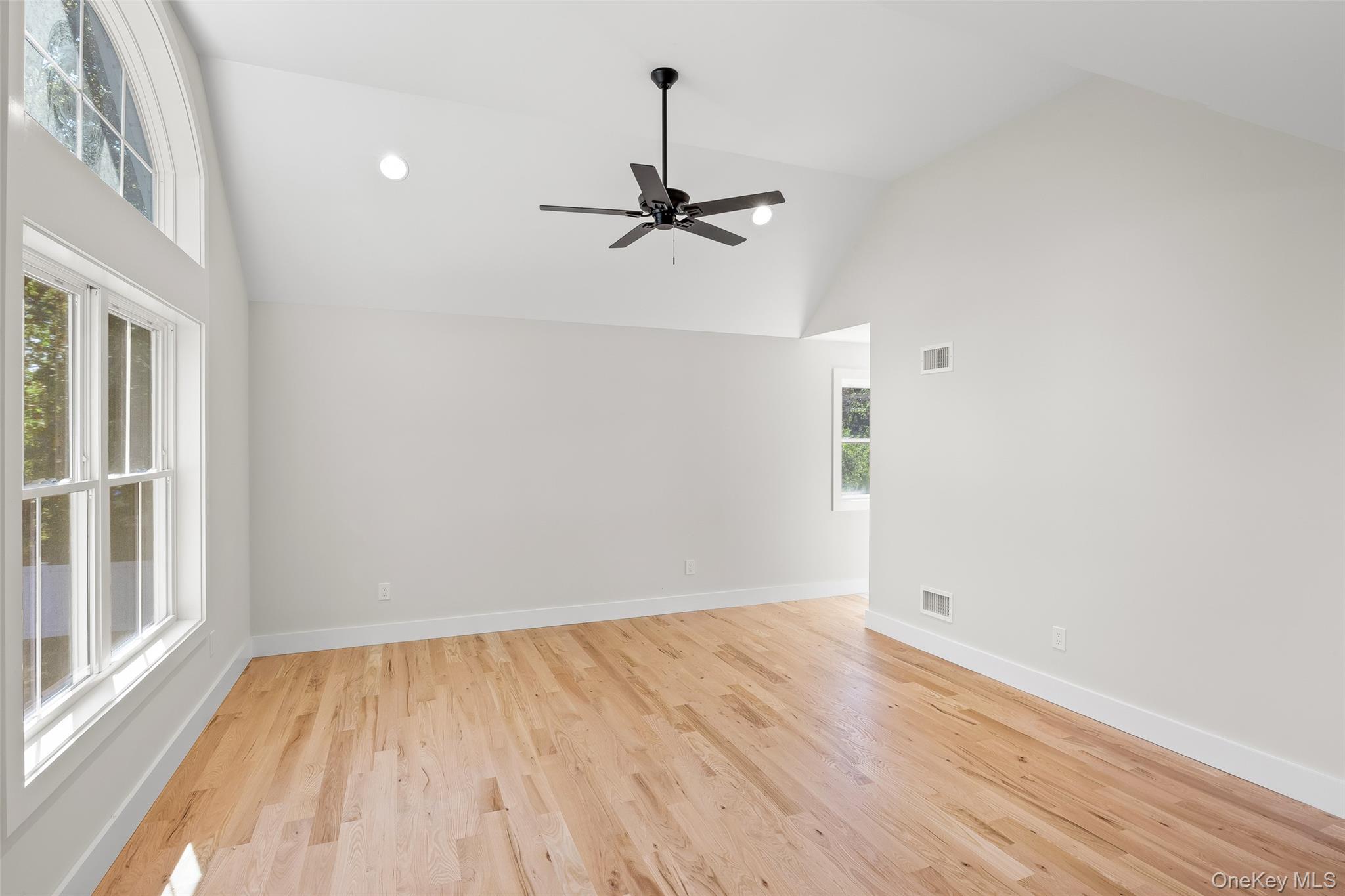 557 Canal Road Property Photo 23
