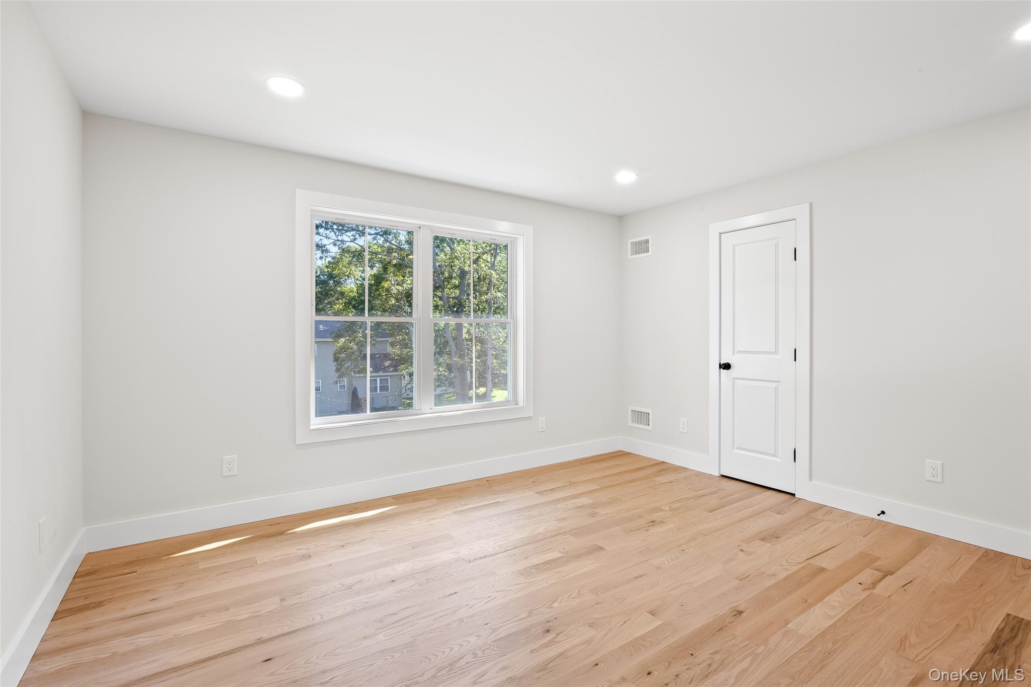 557 Canal Road Property Photo 33