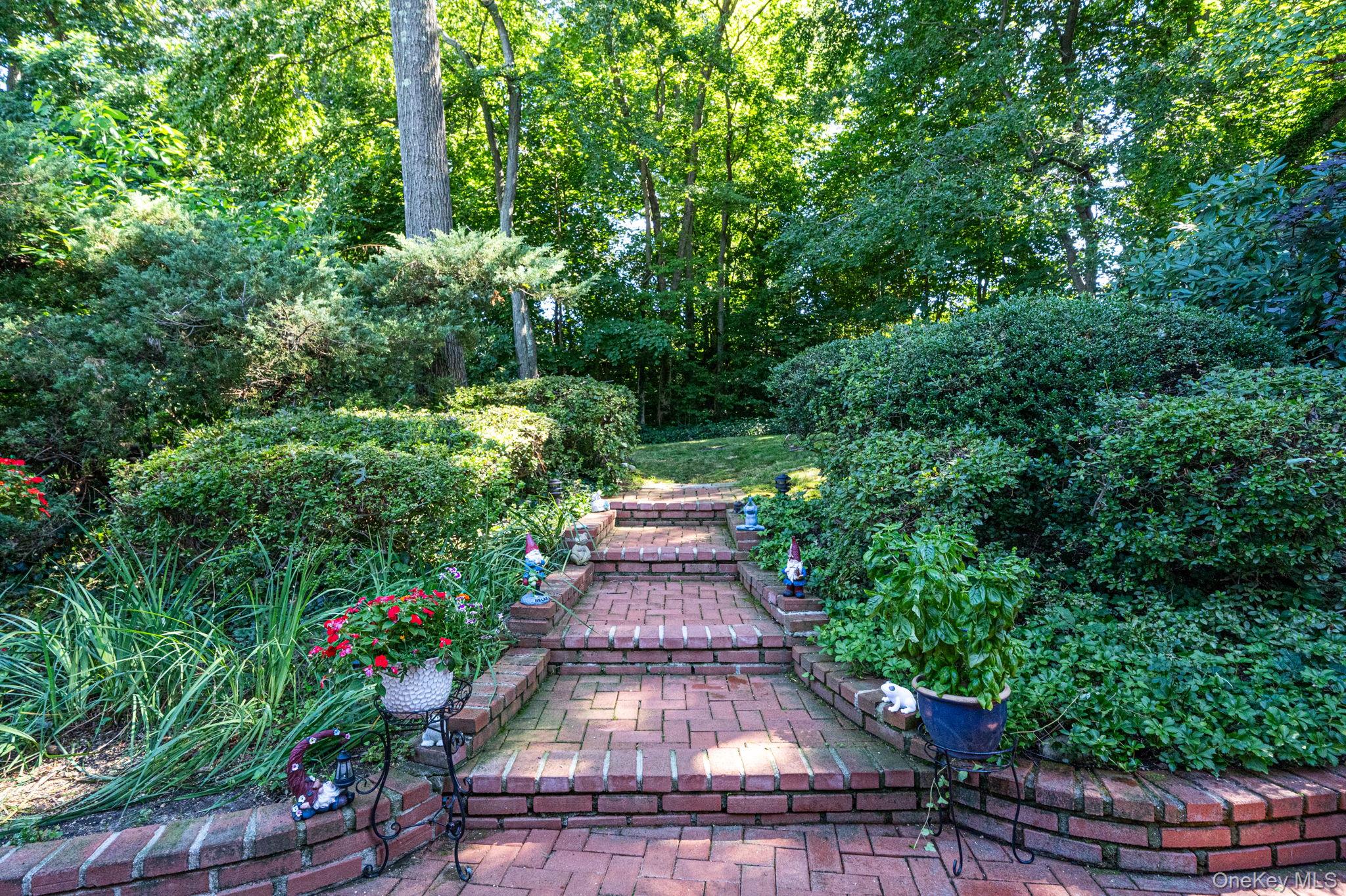 36 Briarwood Drive Property Photo 31