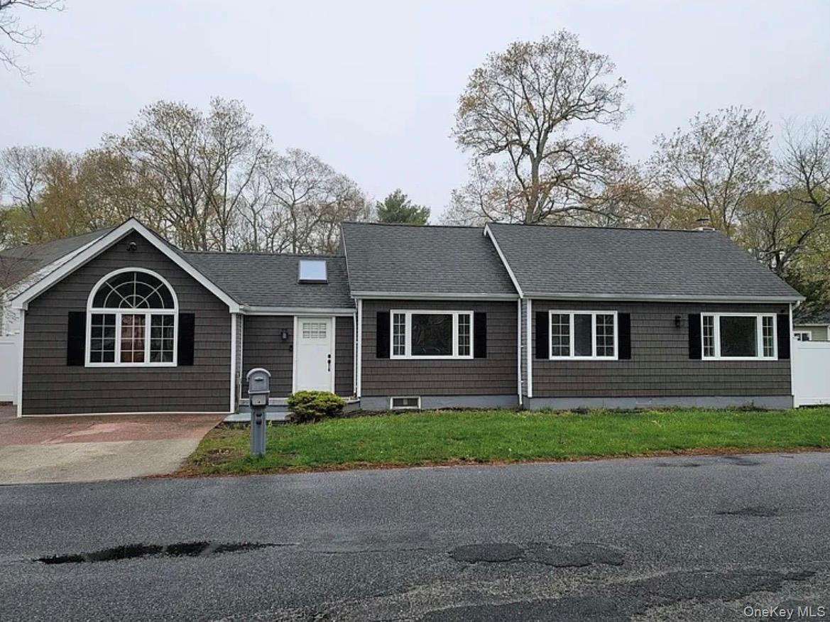 11 Knapp Road Property Photo 1