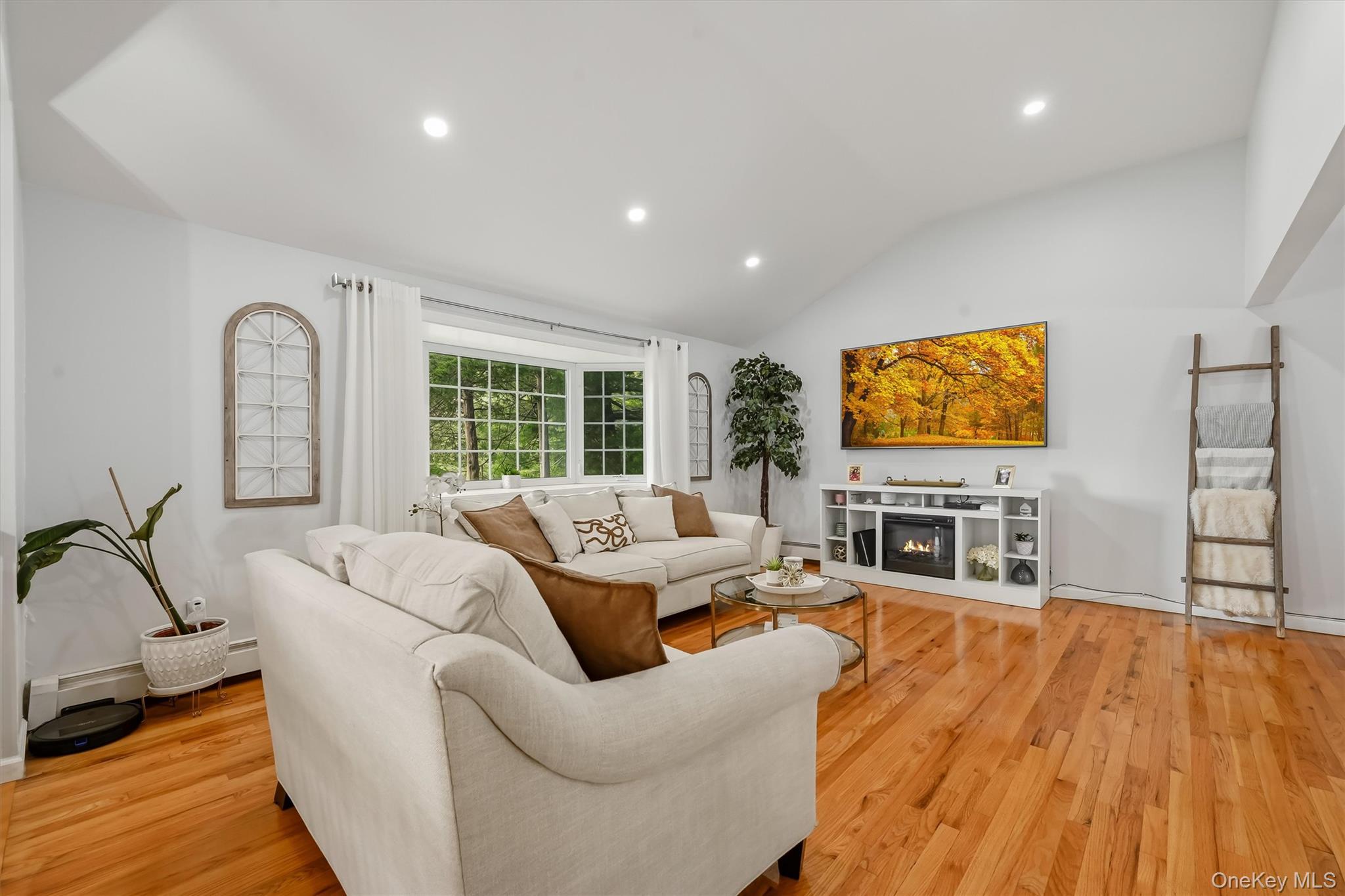 41 Forestdale Avenue Property Photo 9