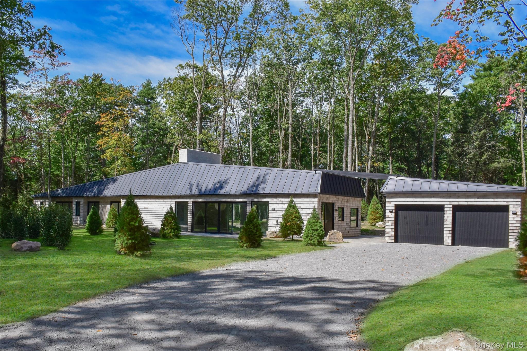 1041336 Property Photo 1