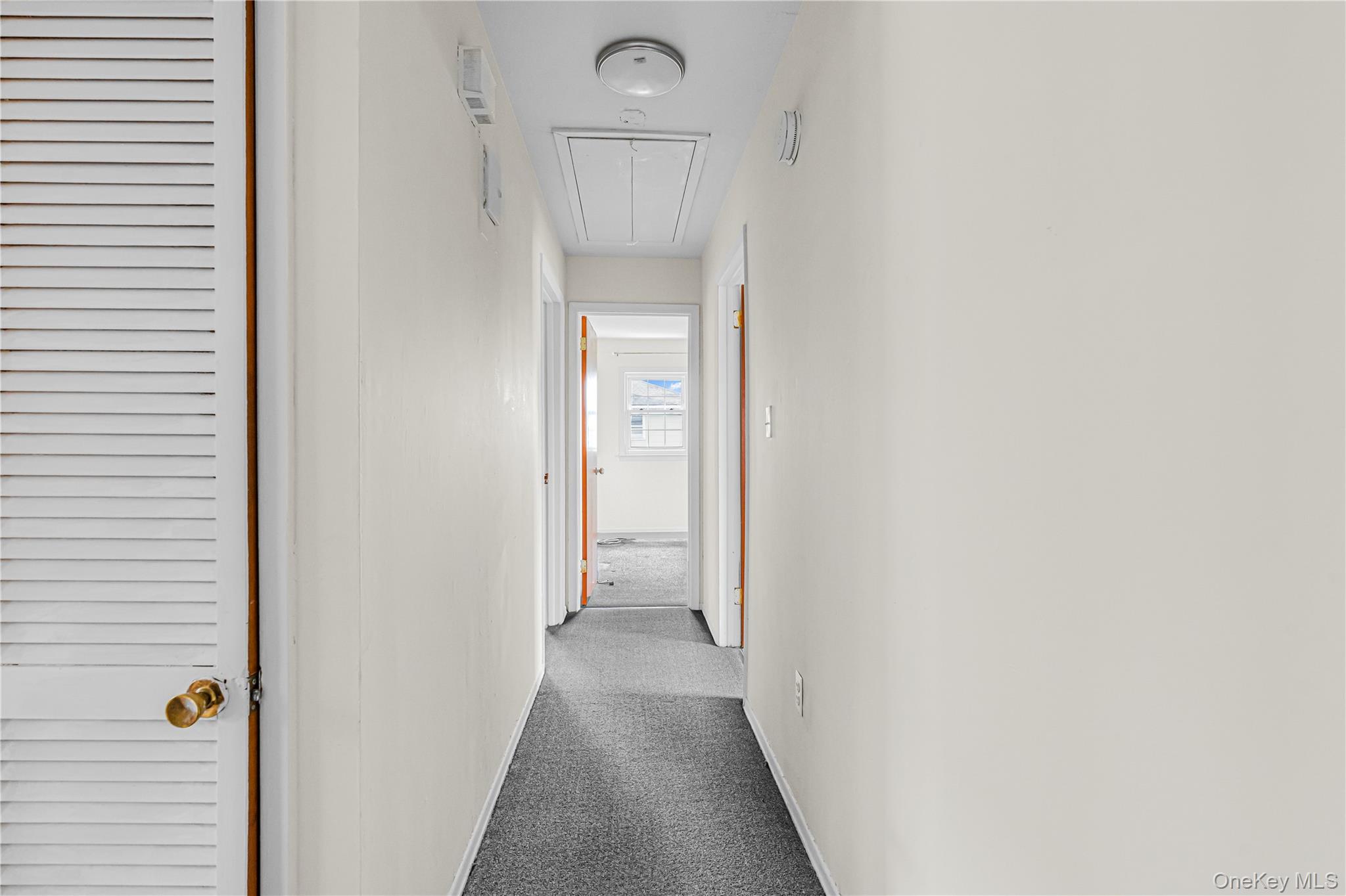 13719 257th Street Property Photo 10
