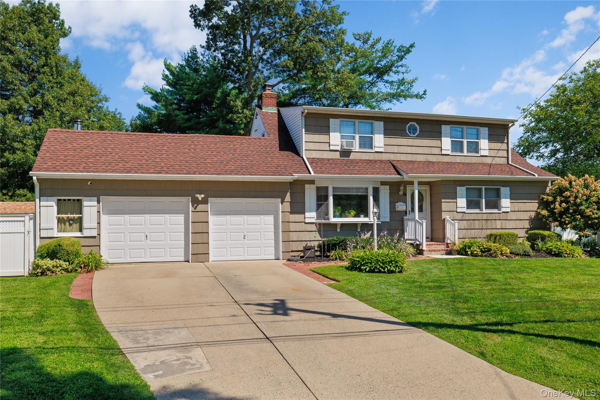13 Westwood Drive Property Photo 1