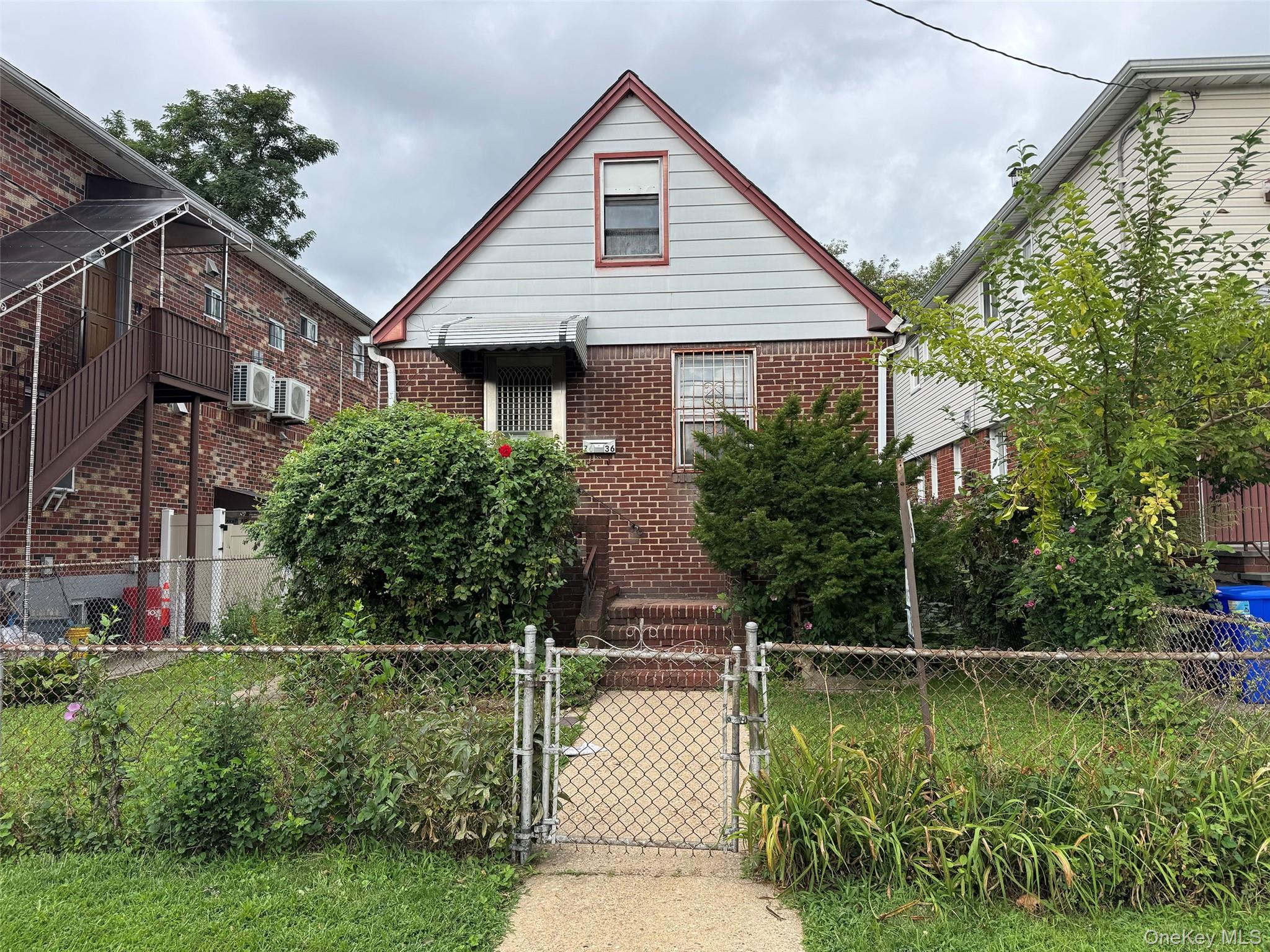 76-36 166th Street Property Photo 1