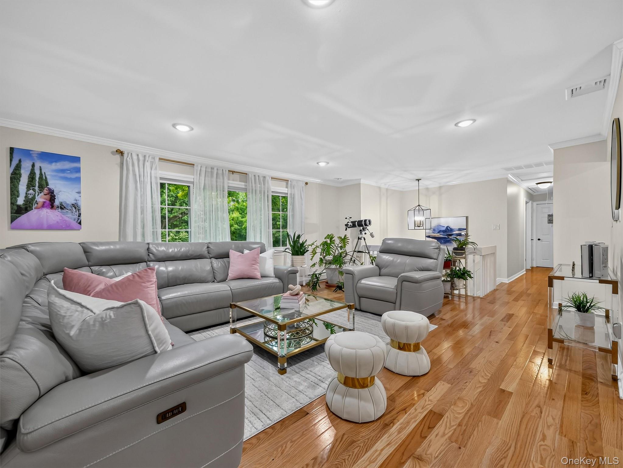 5 Evan Drive Property Photo 10