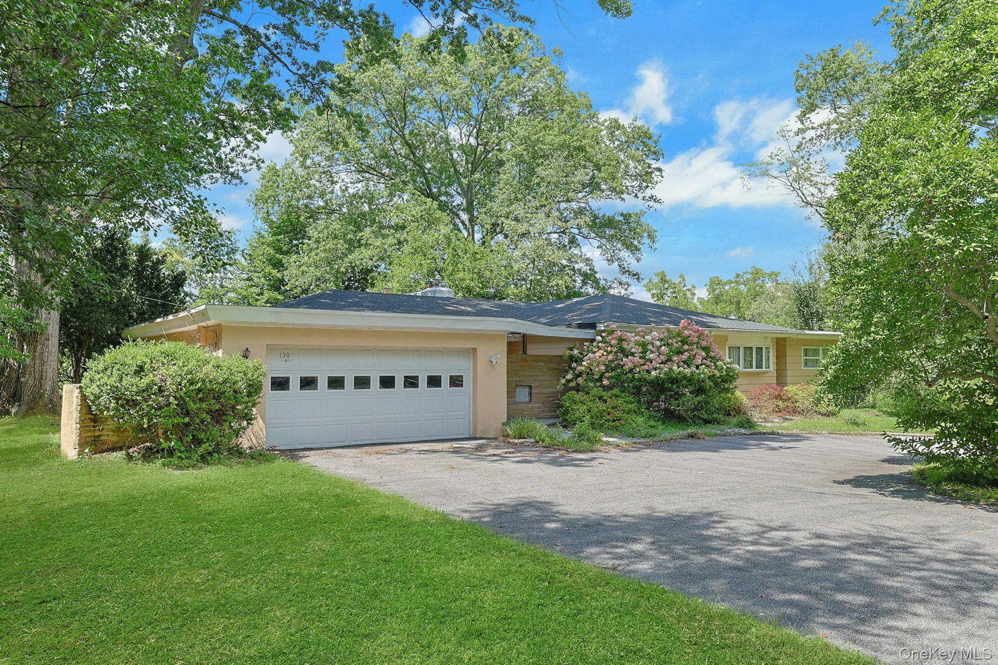 130 Apple Lane Drive Property Photo 2