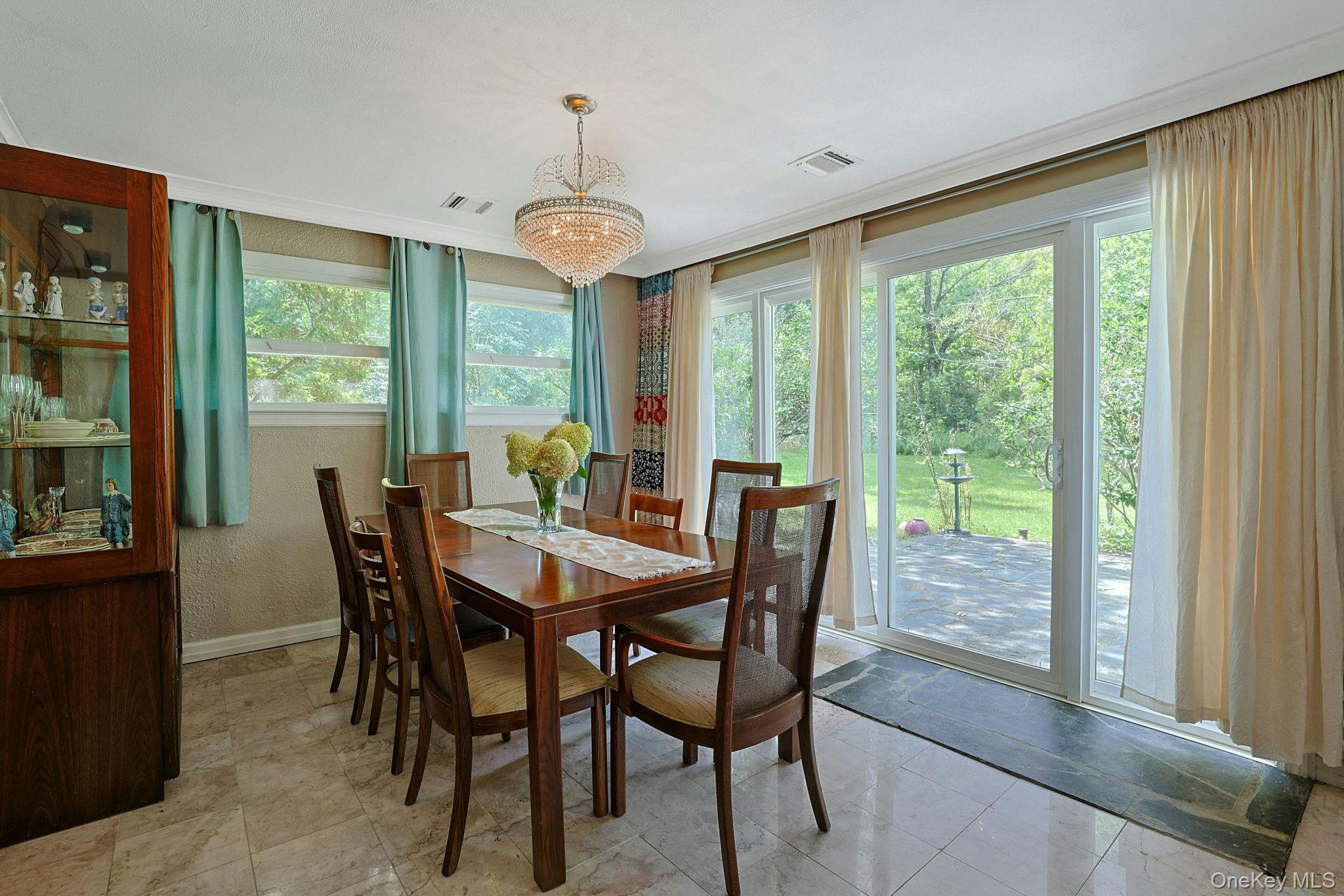 130 Apple Lane Drive Property Photo 14