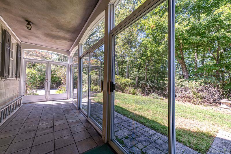 105 Laurel Lane Property Photo 14