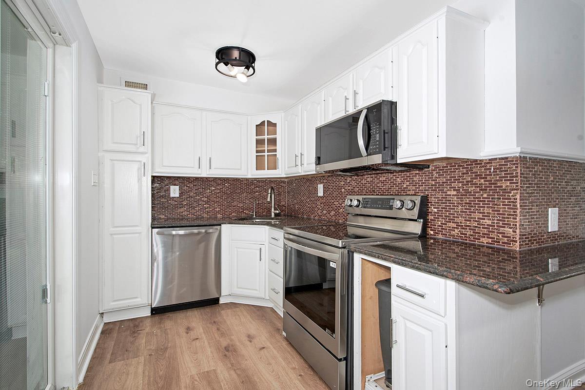 13 Indian Trail Property Photo 4