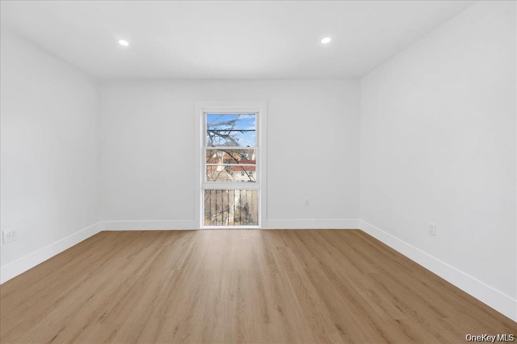 20 Mersereau Avenue Property Photo 10