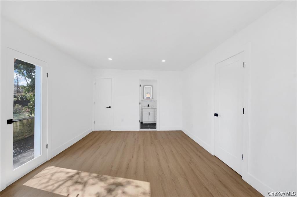 20 Mersereau Avenue Property Photo 26