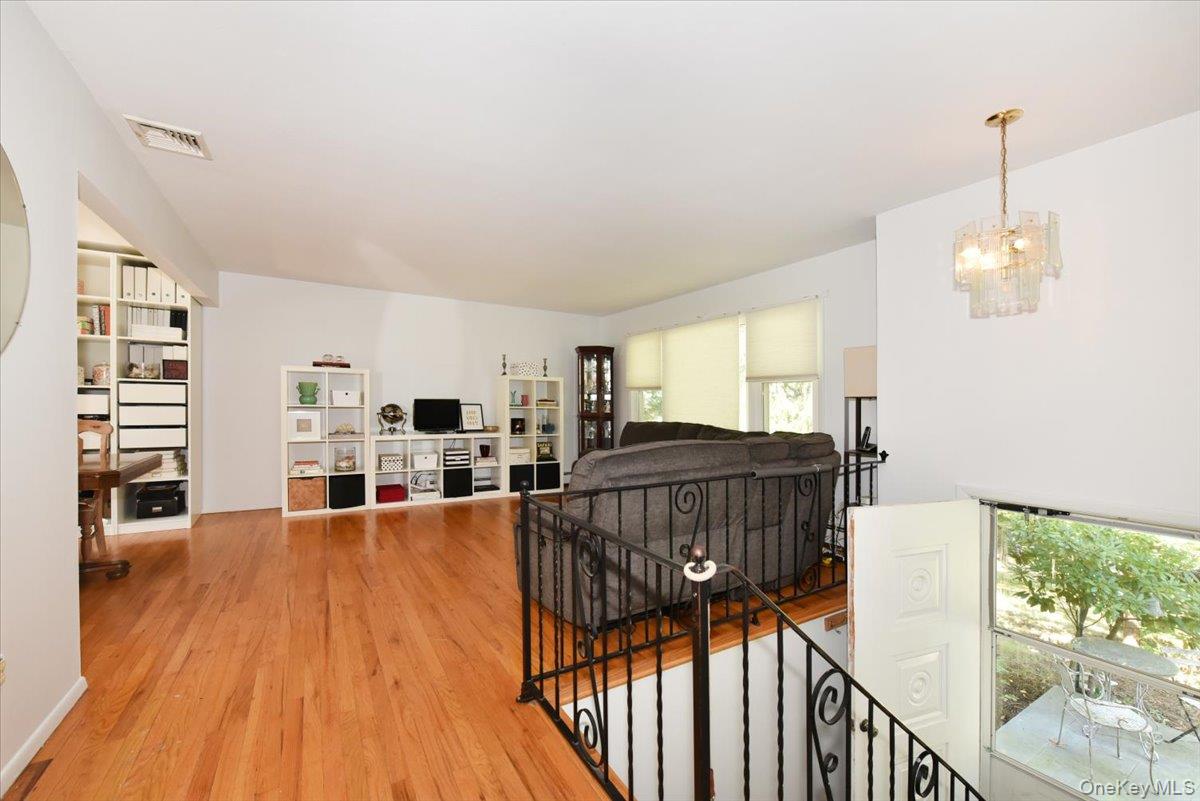 16 Edgar Drive Property Photo 4