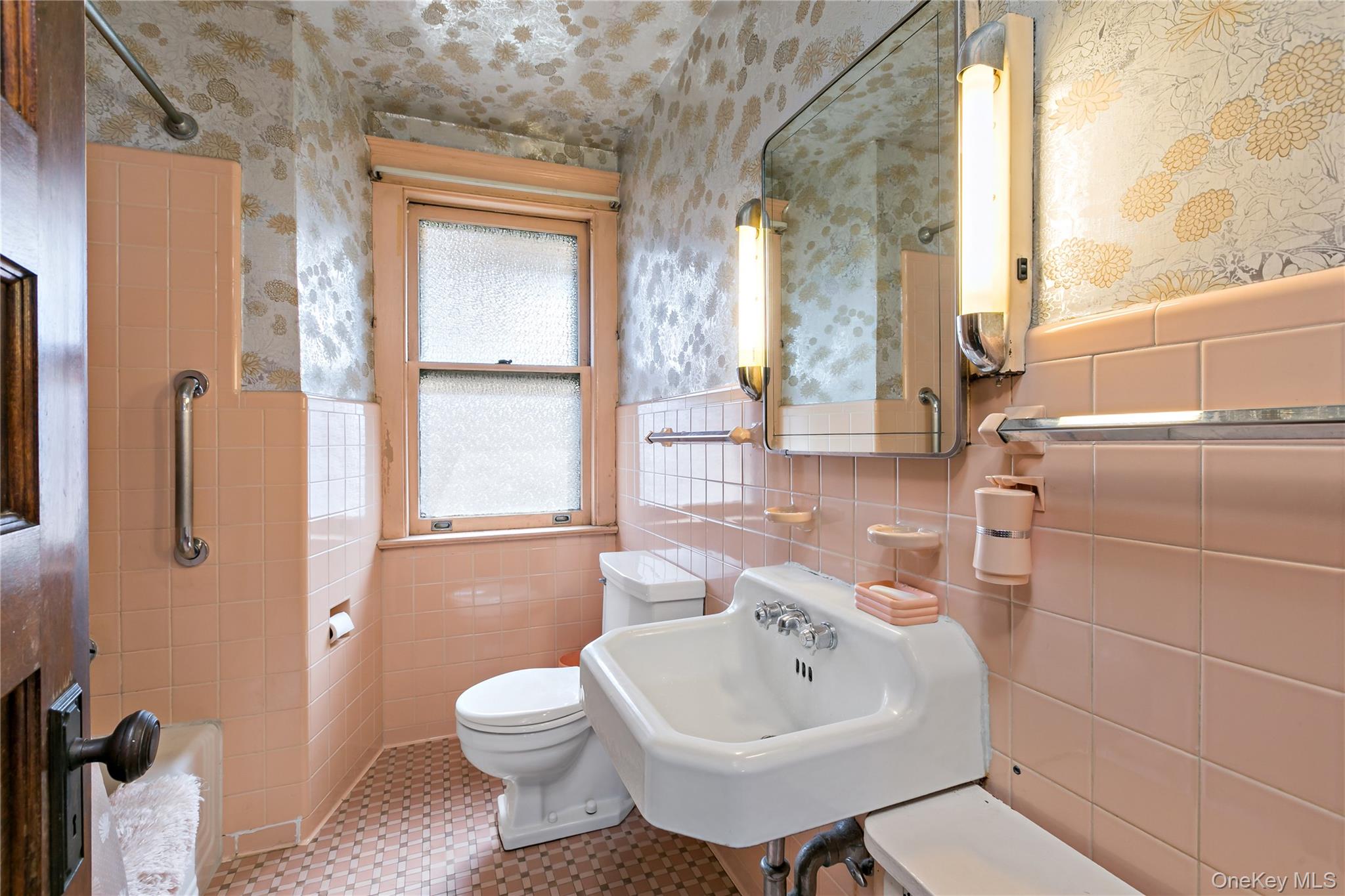 33 Melrose Avenue Property Photo 18