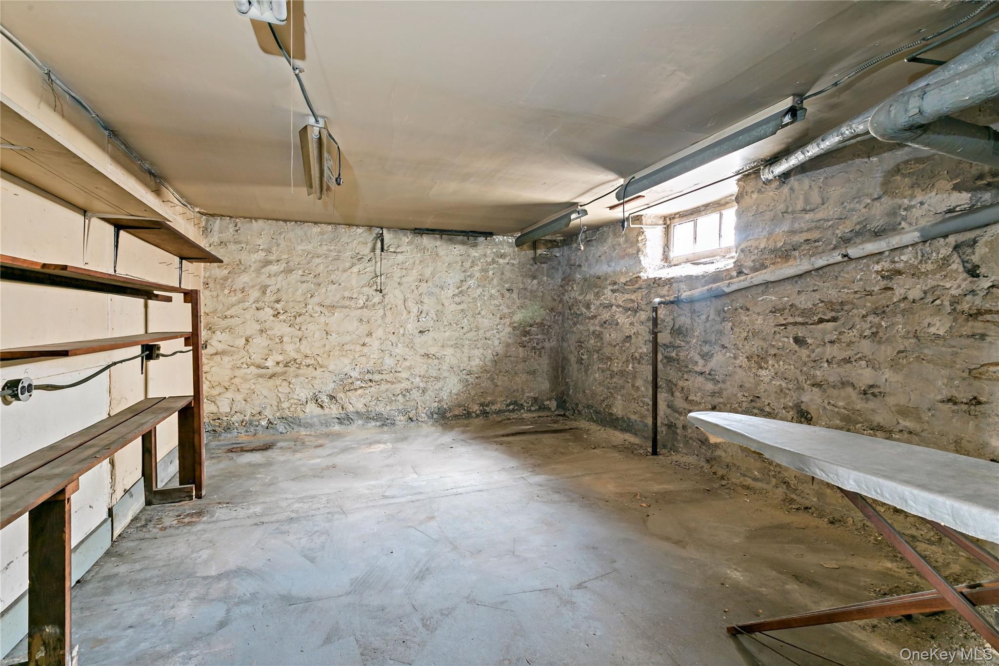 33 Melrose Avenue Property Photo 21