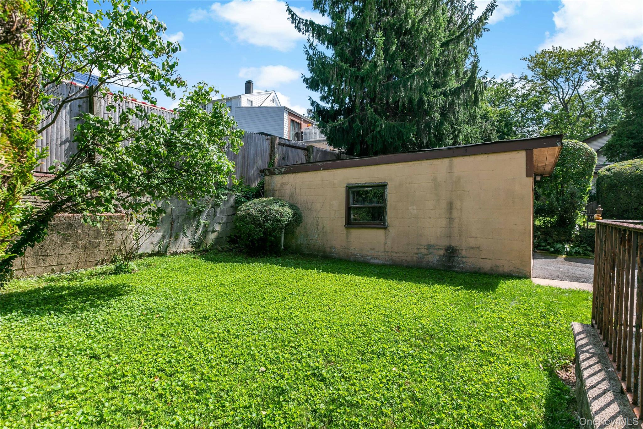 33 Melrose Avenue Property Photo 22