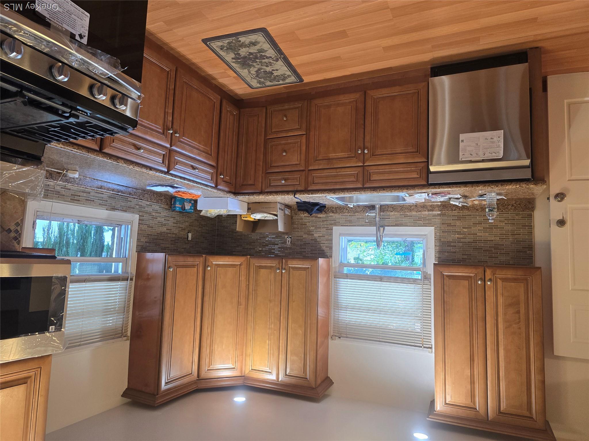 11428 175th Street Property Photo 8