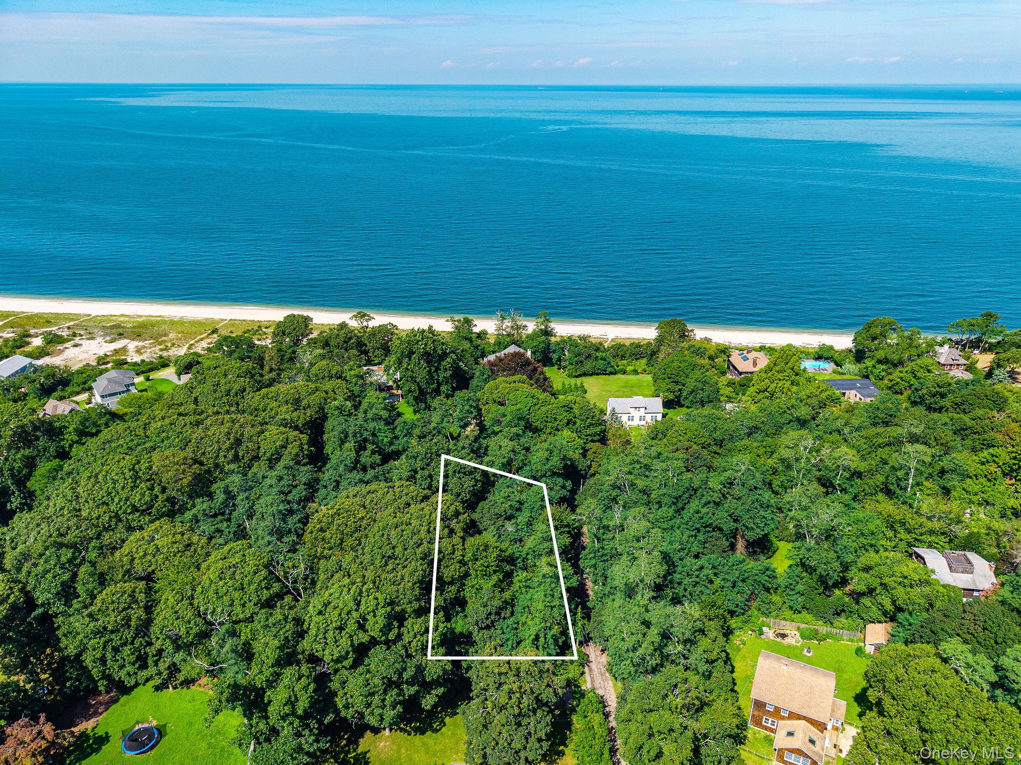 2560 Hyatt Road Property Photo 1