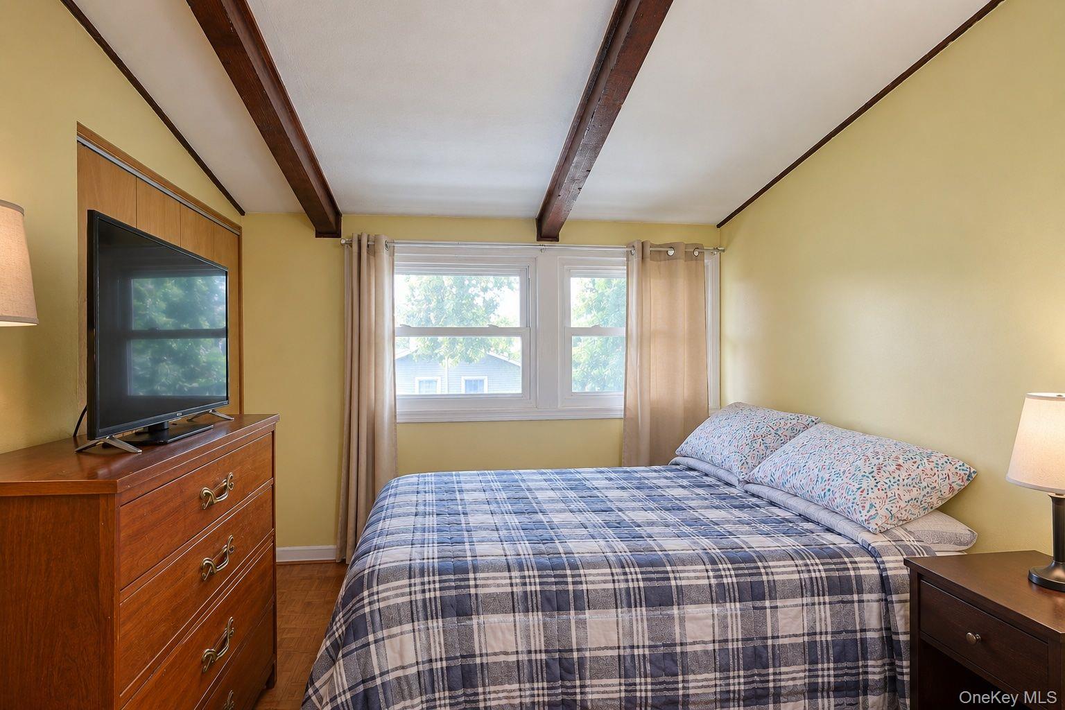11 Laurie Lane Property Photo 15