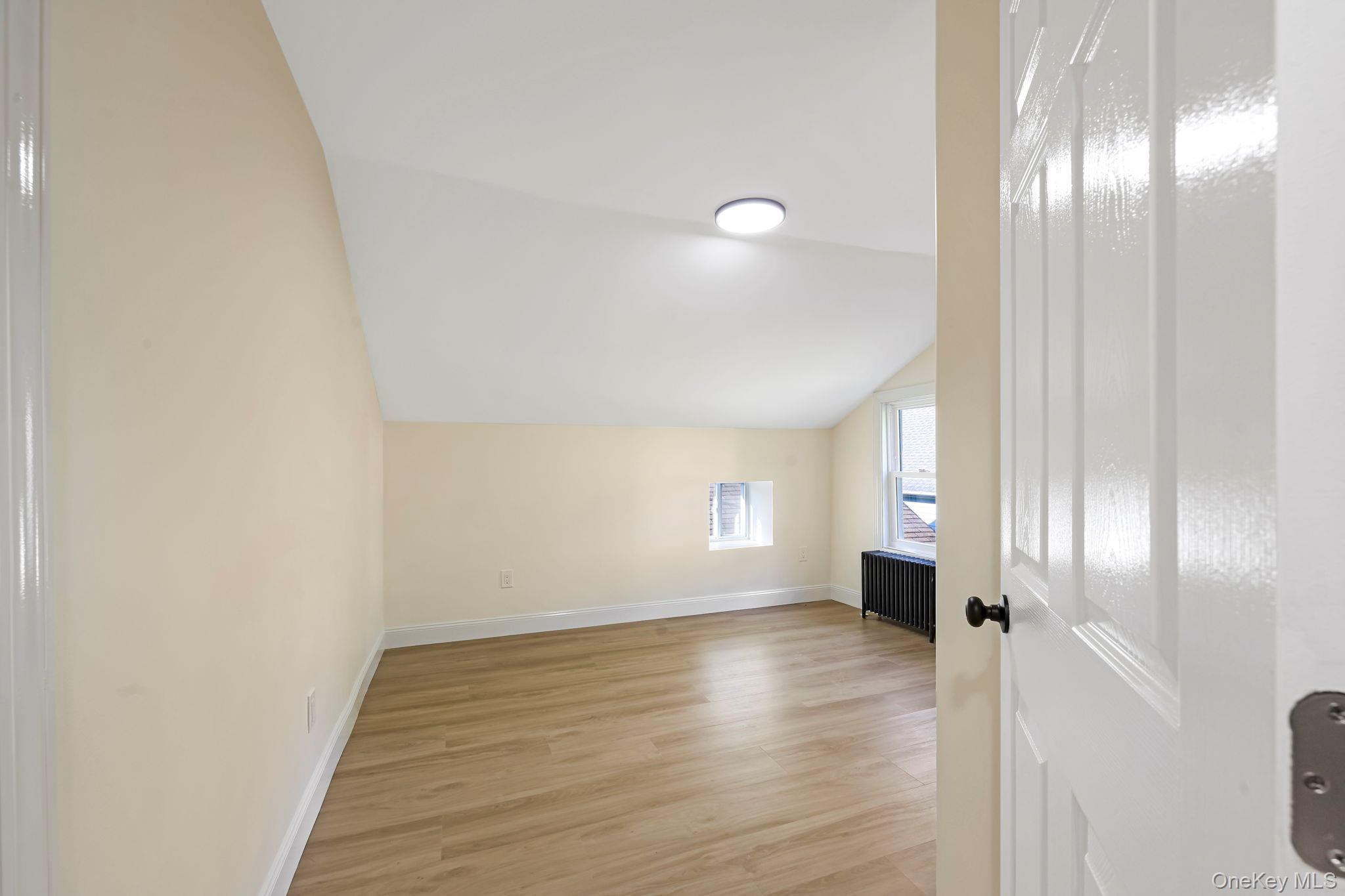 5 Grant Avenue Property Photo 16