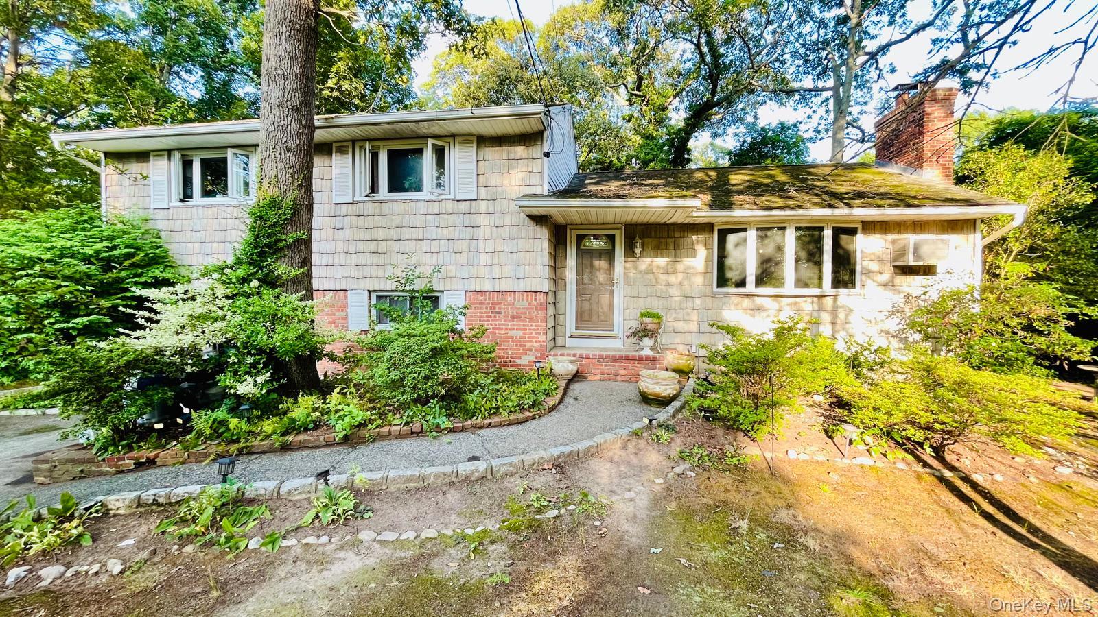 5 Arizona Place Property Photo 1