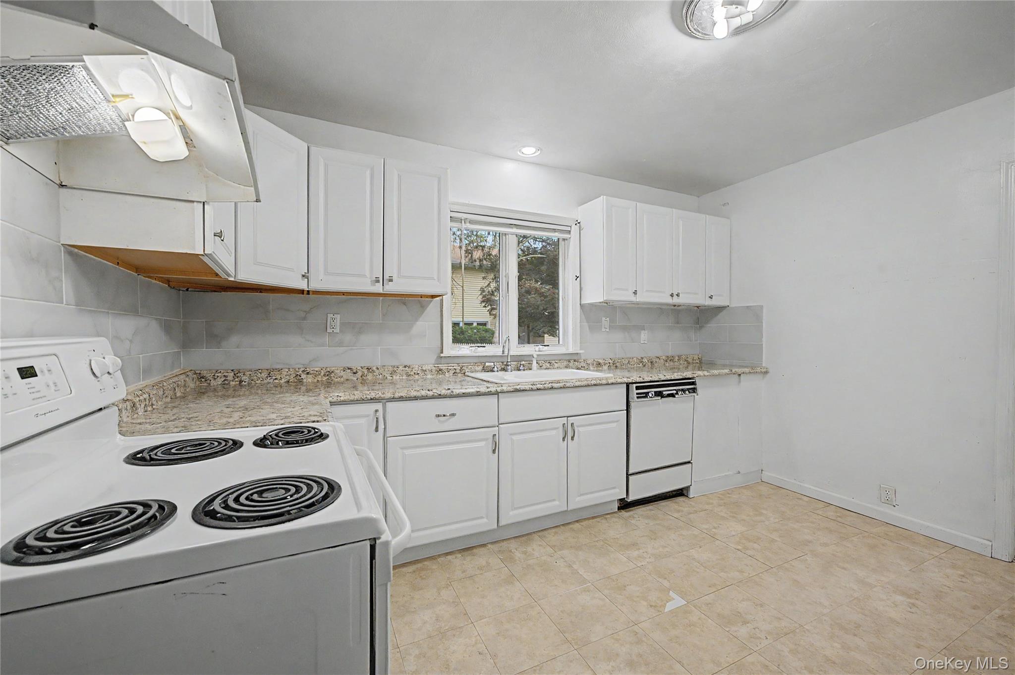 87 Daly Road Property Photo 12