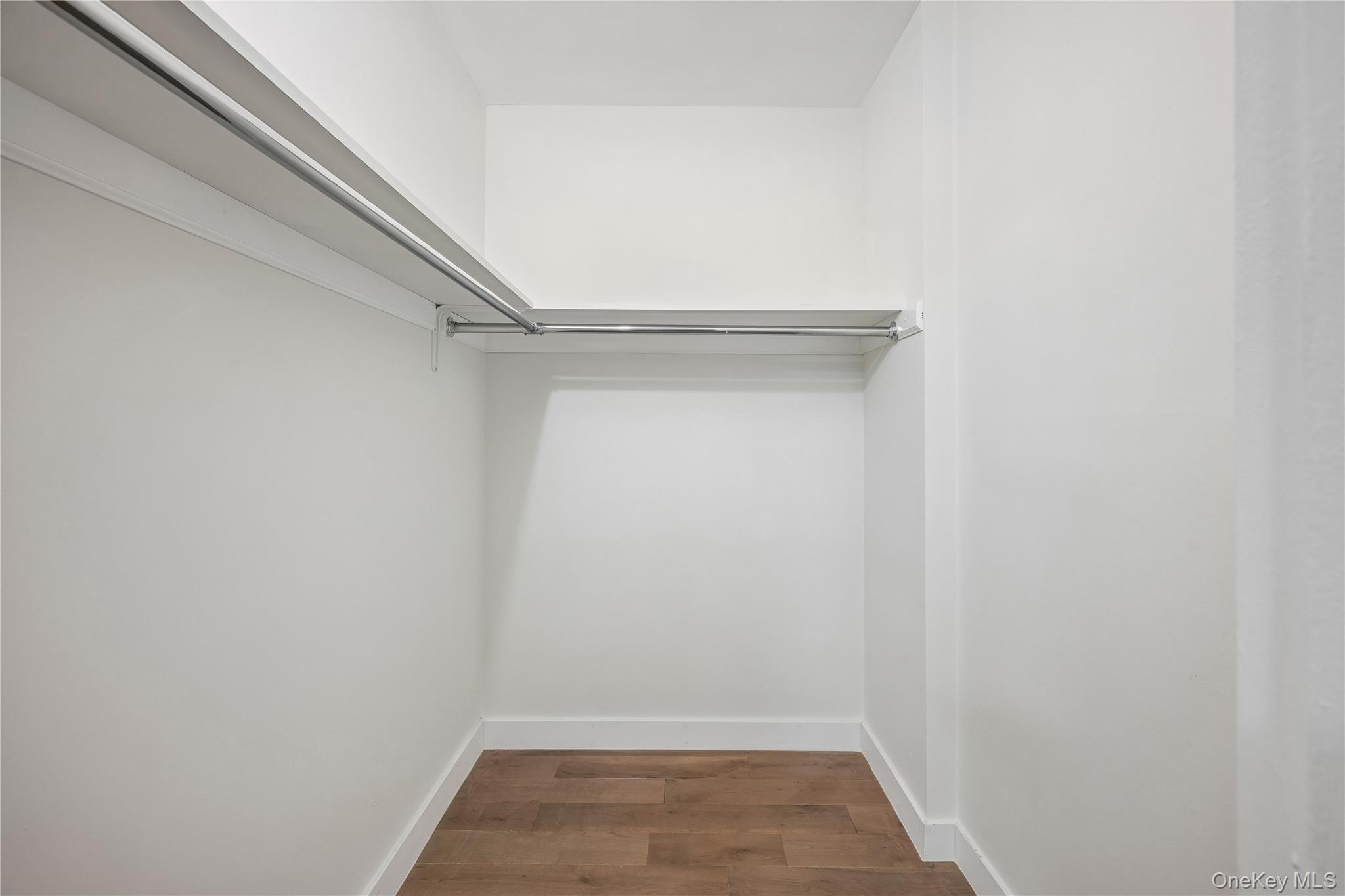 14726 Roosevelt Avenue 1c Property Photo 12