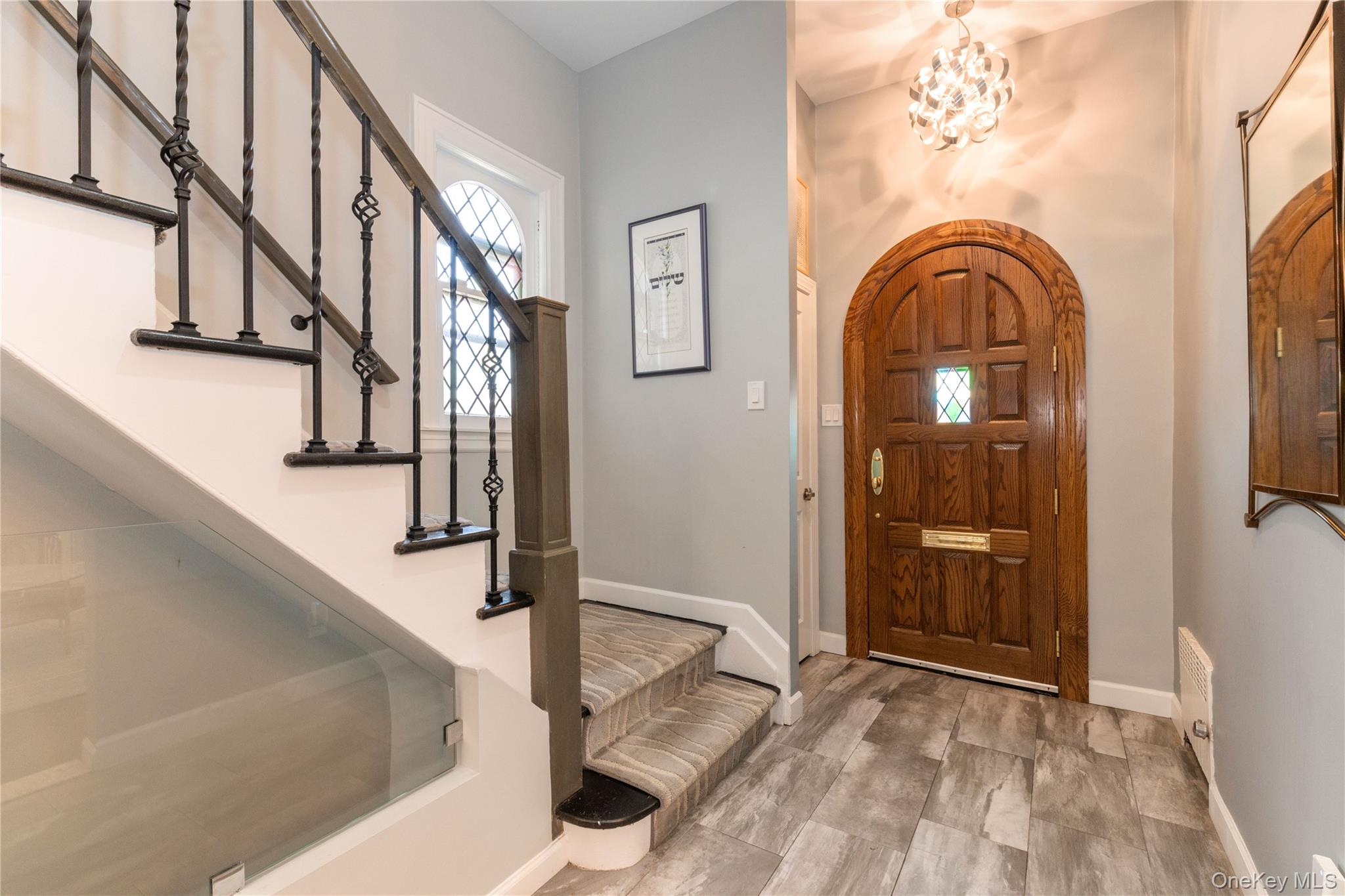 381 Woodmere Boulevard Property Photo 3