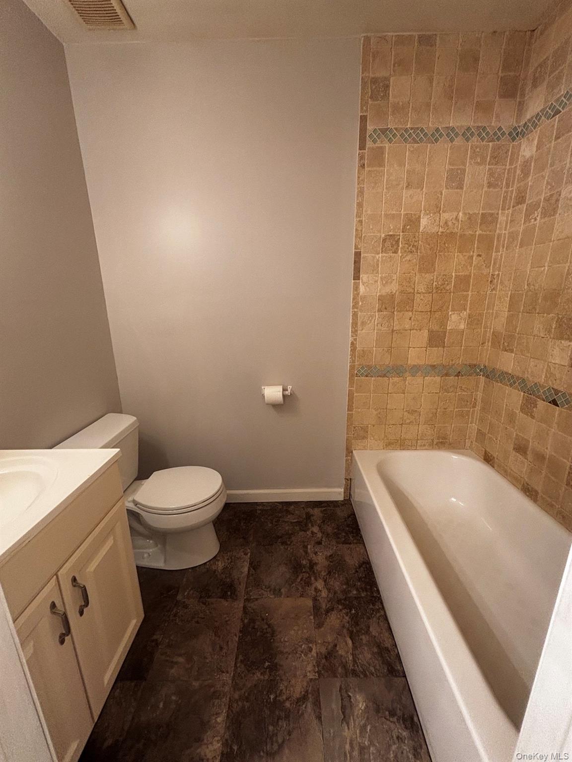 203 Lake Pointe Circle 203 Property Photo 11