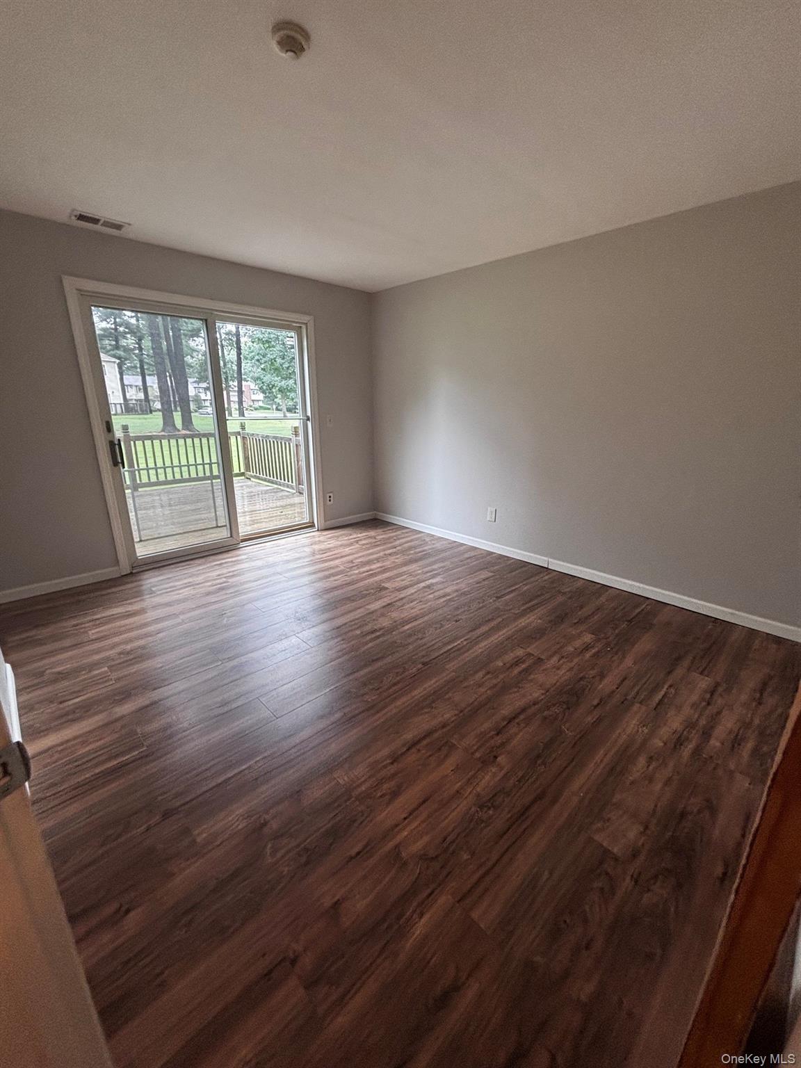 203 Lake Pointe Circle 203 Property Photo 12