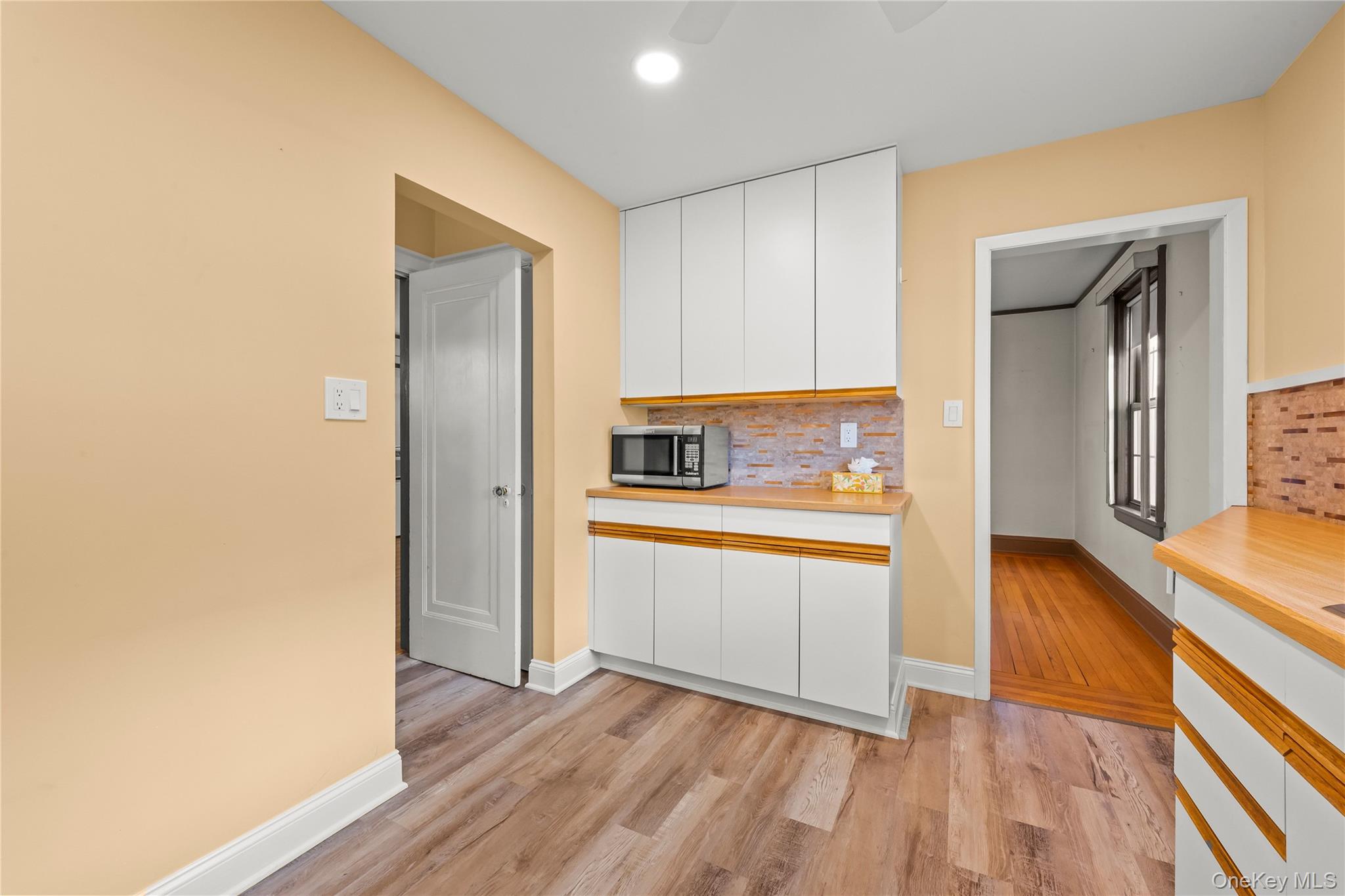 136 Grant Avenue Property Photo 17