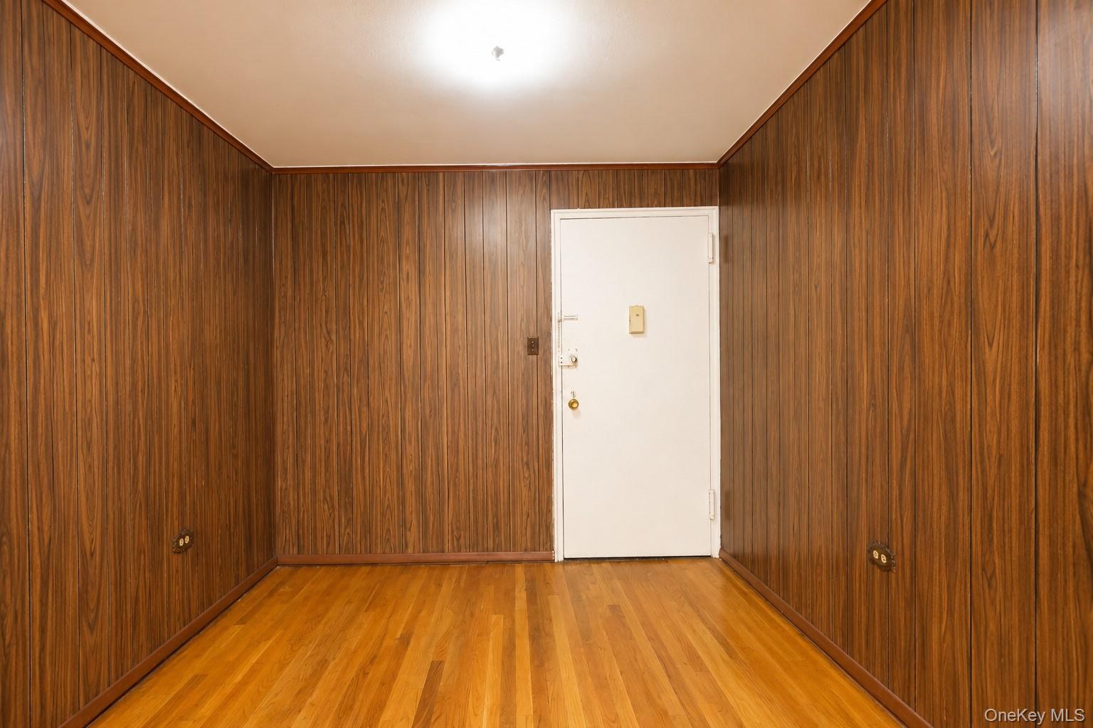99-35 59th Avenue 4k Property Photo 7