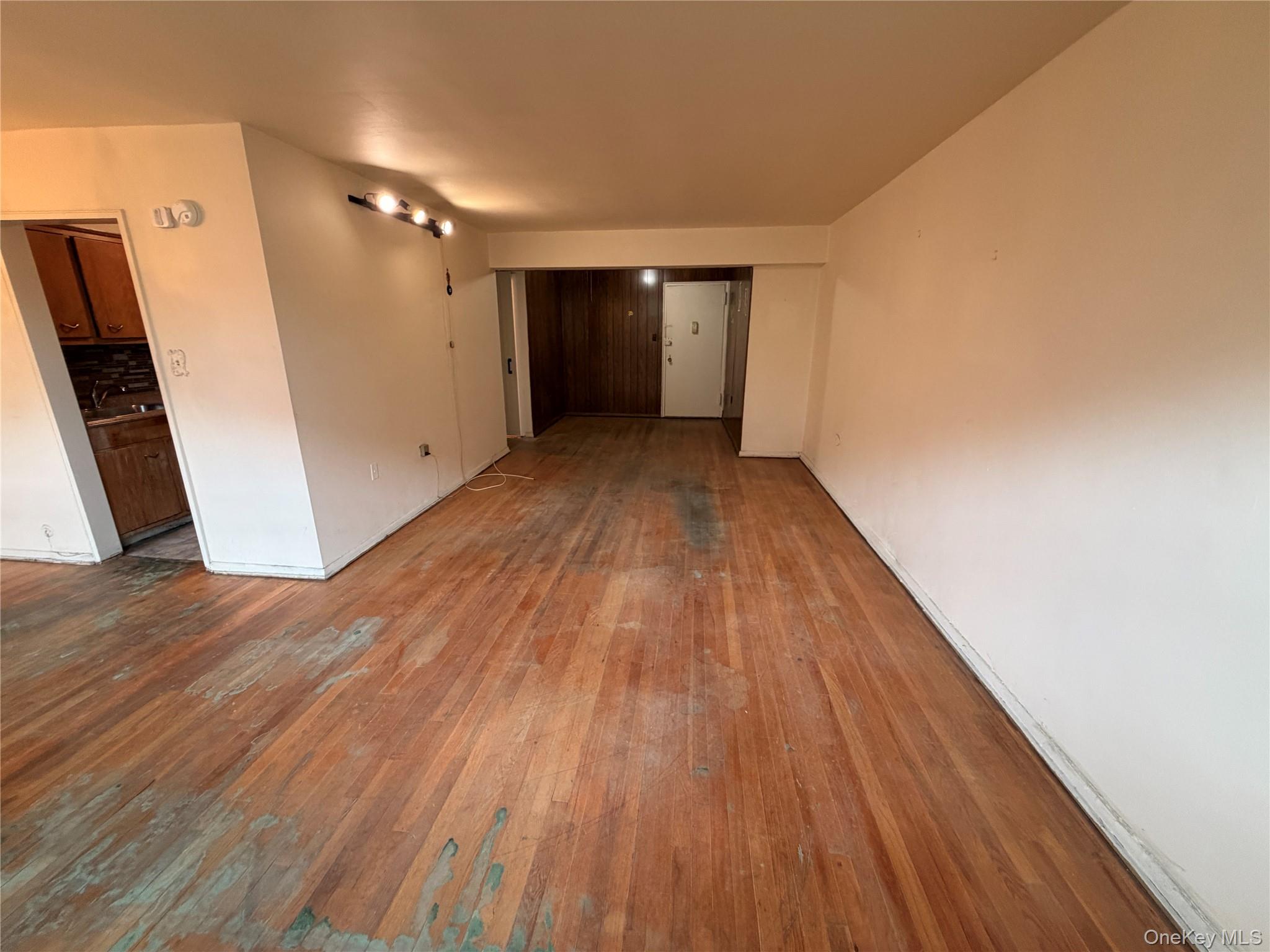 99-35 59th Avenue 4k Property Photo 18
