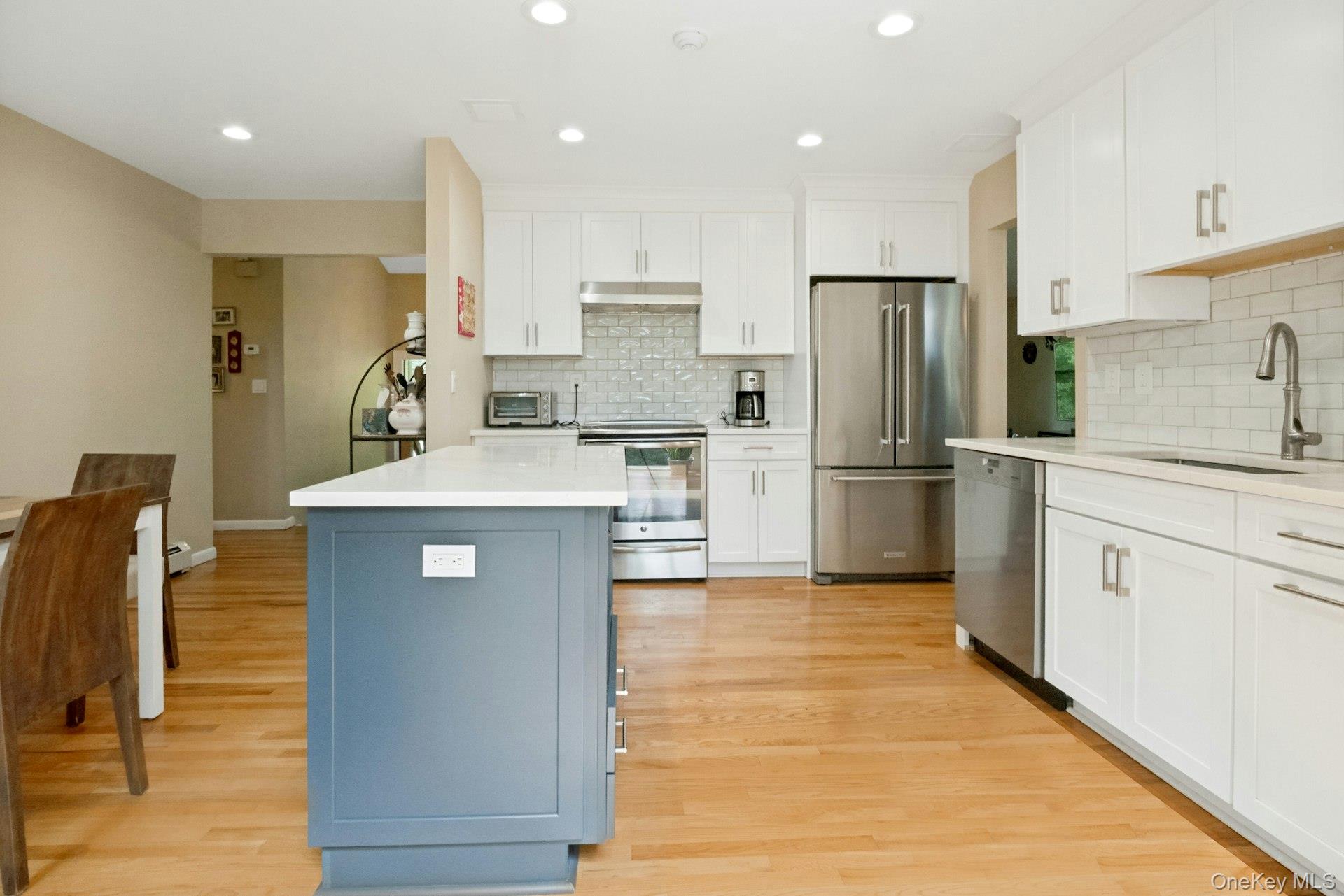 2 Lakeview Avenue Property Photo 7
