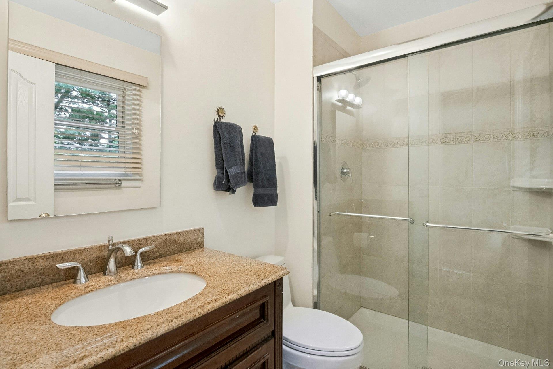 2 Lakeview Avenue Property Photo 14