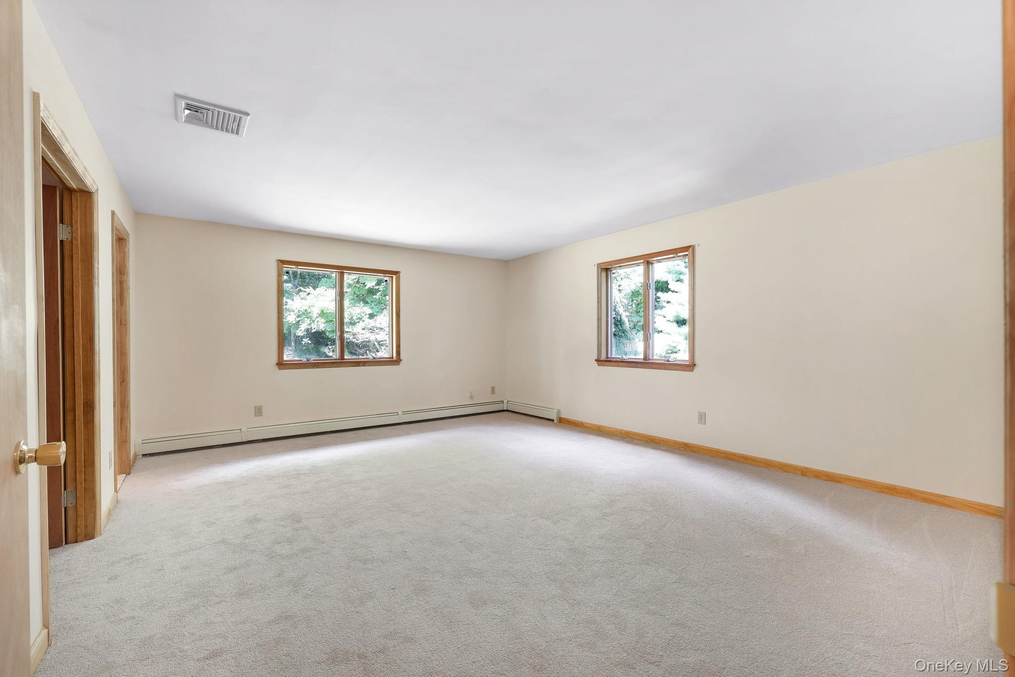 1169 Ridgebury Road Property Photo 9