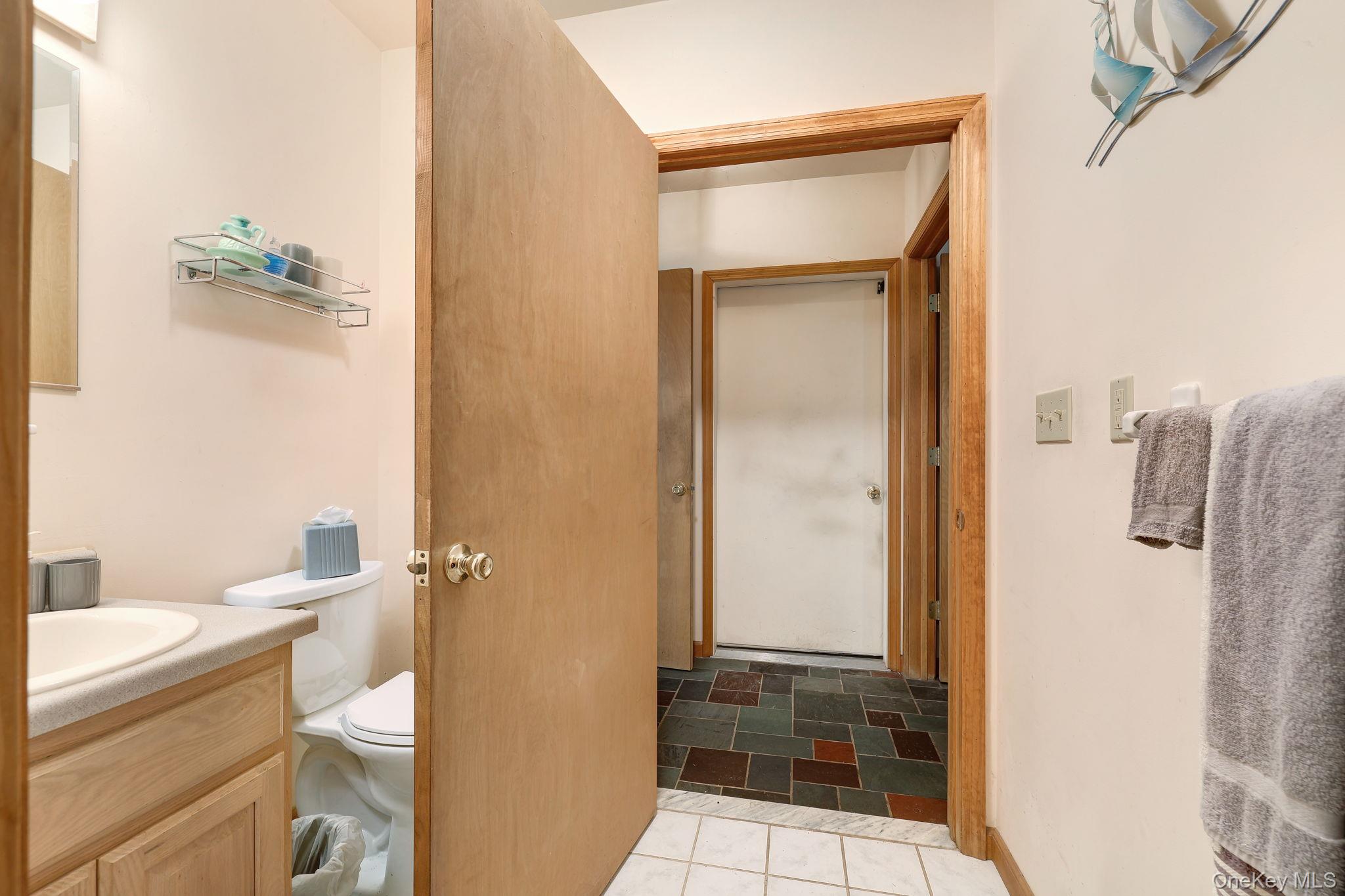 1169 Ridgebury Road Property Photo 23