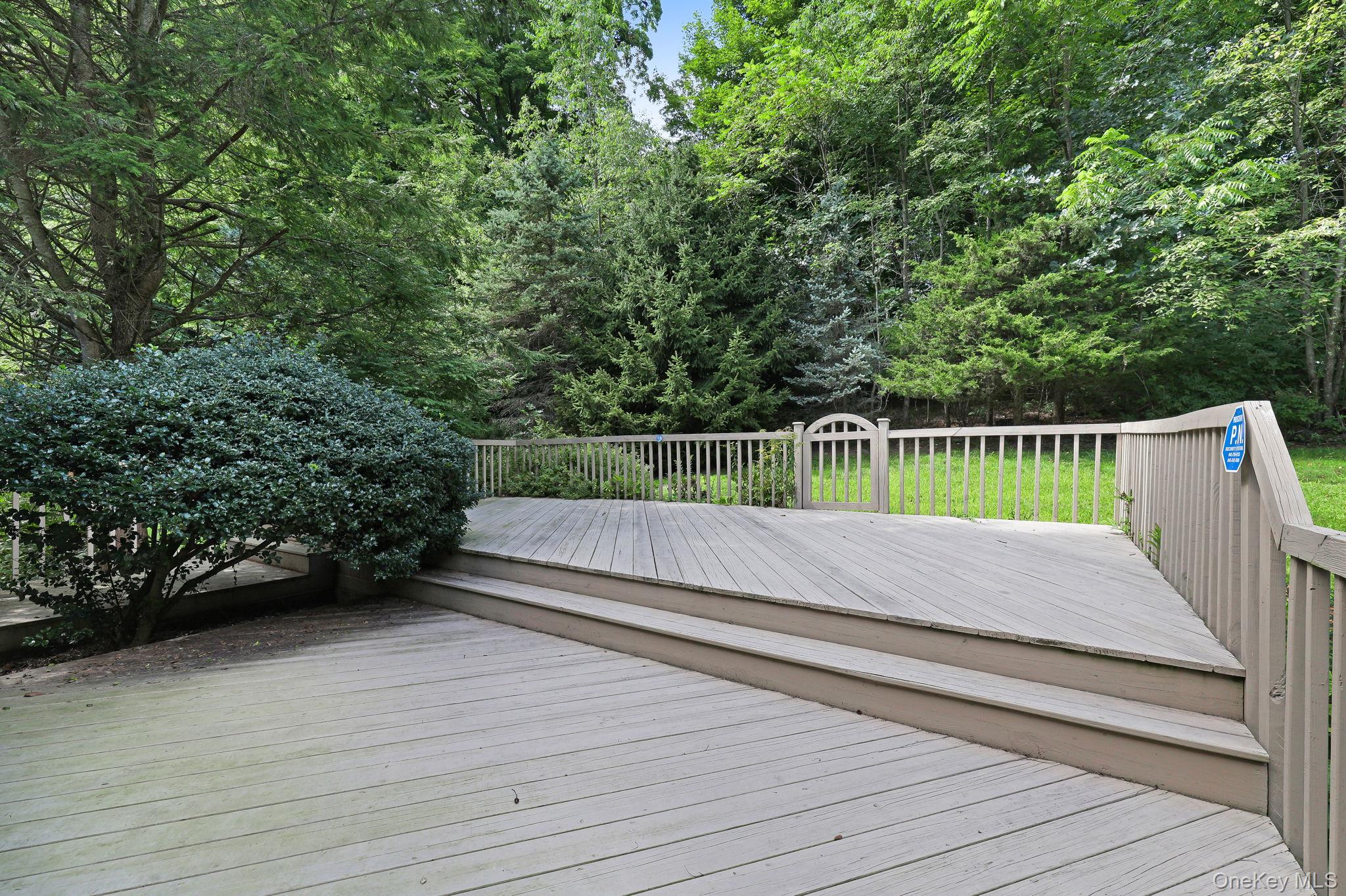 1169 Ridgebury Road Property Photo 25