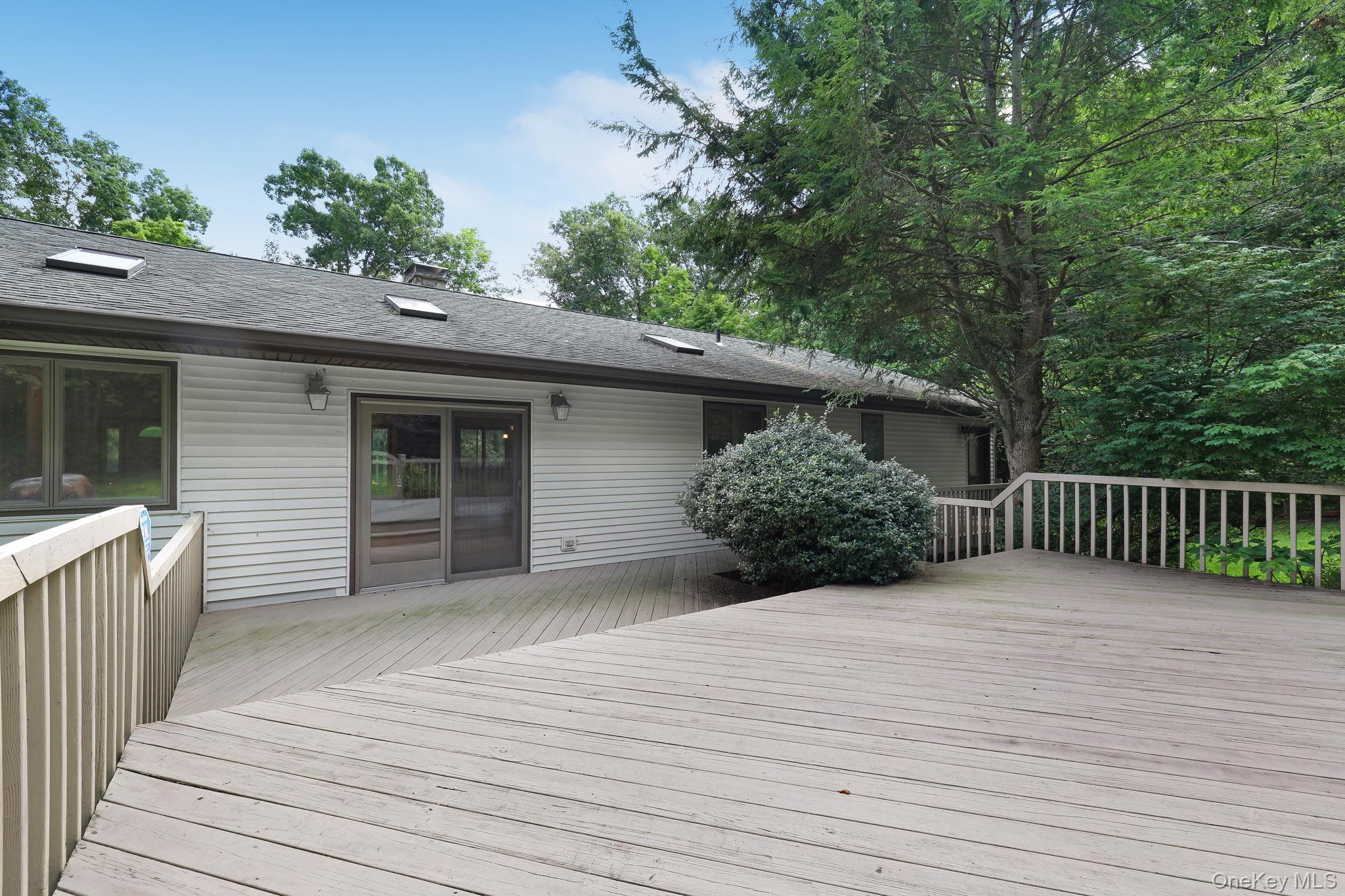 1169 Ridgebury Road Property Photo 26