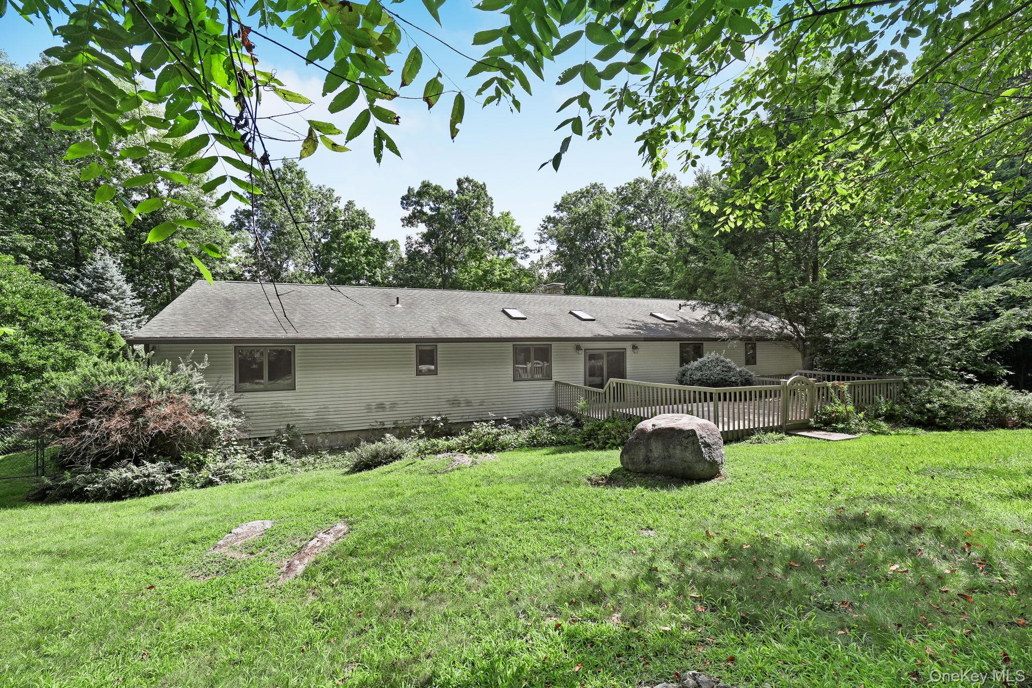 1169 Ridgebury Road Property Photo 30