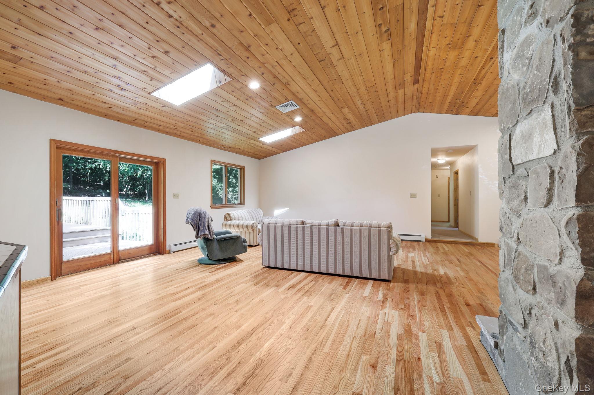 1169 Ridgebury Road Property Photo 32