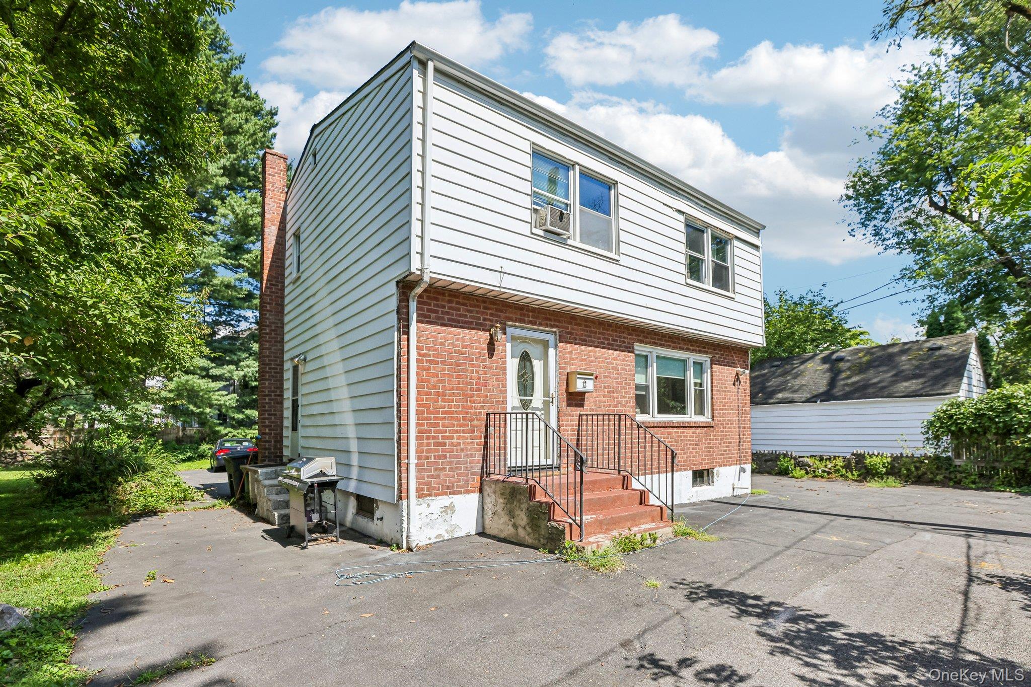 12 Bryn Mawr Parkway Property Photo 2