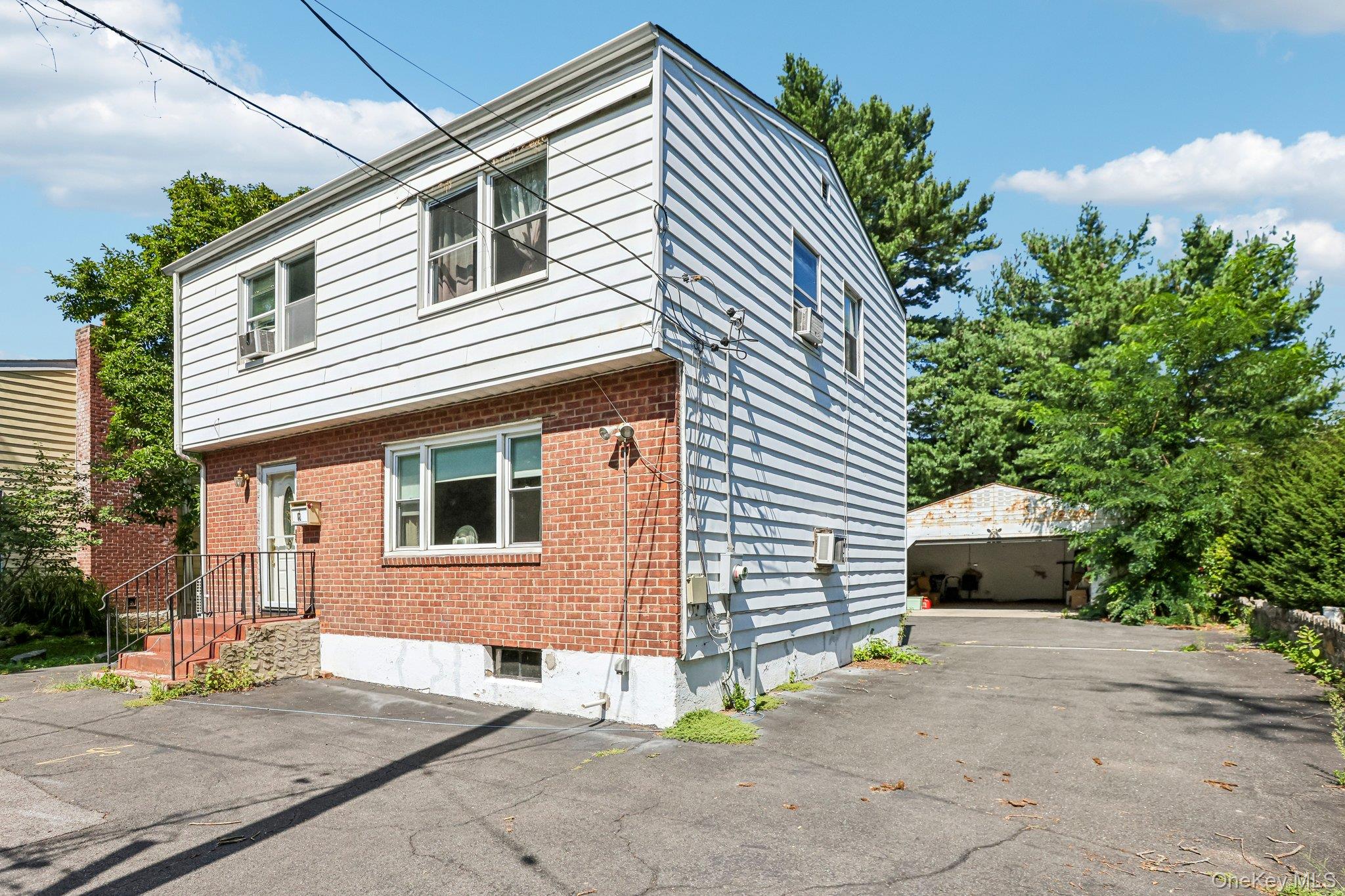 12 Bryn Mawr Parkway Property Photo 3