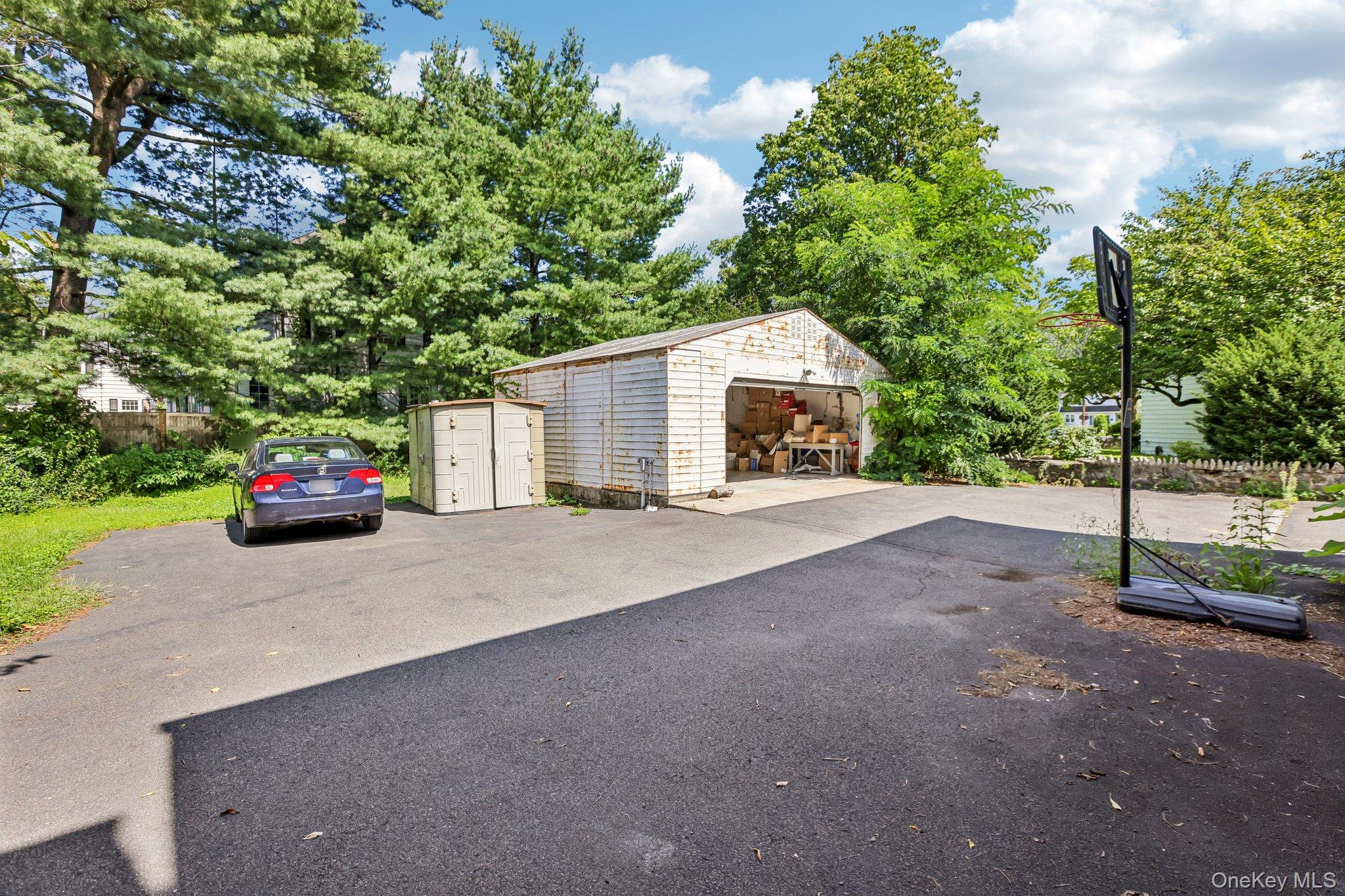 12 Bryn Mawr Parkway Property Photo 23