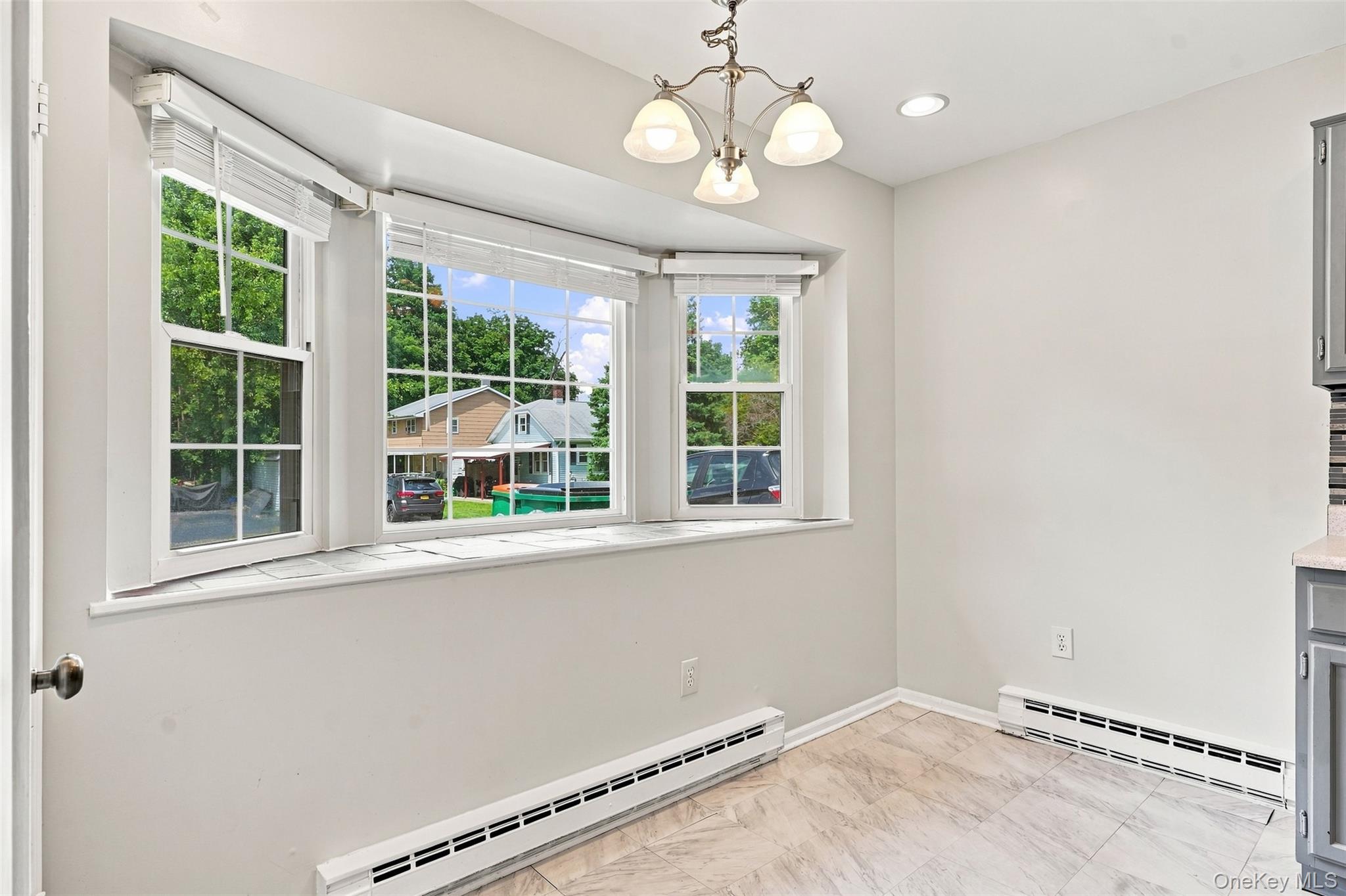 7 Roundtree Court Property Photo 9