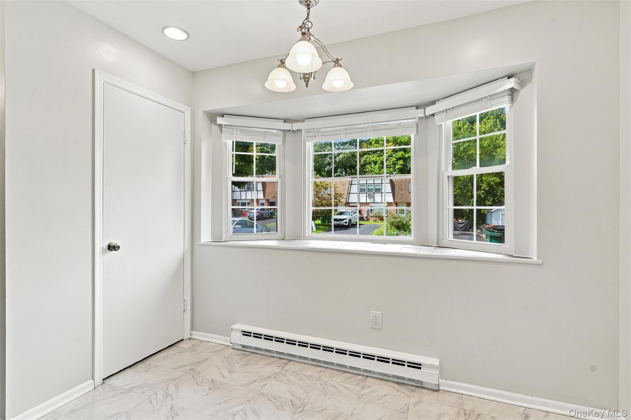 7 Roundtree Court Property Photo 10