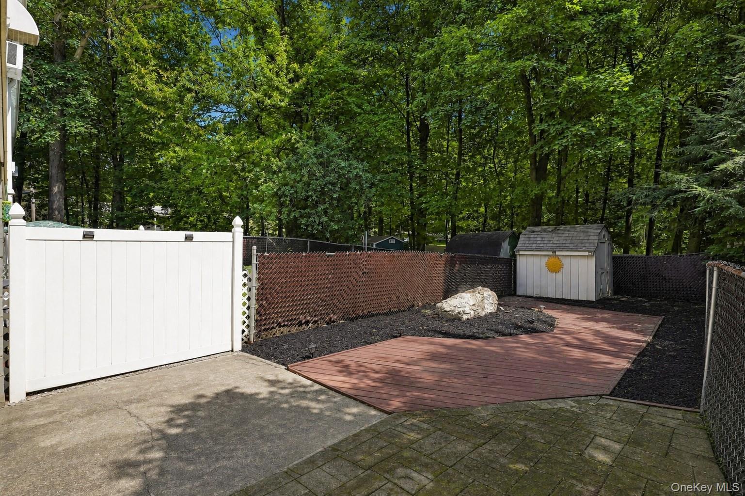7 Roundtree Court Property Photo 22