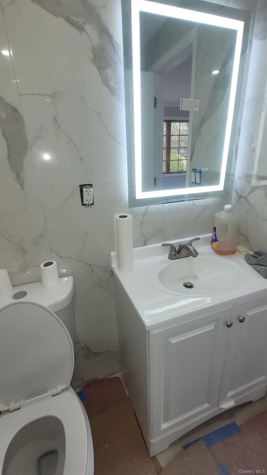 8 Dee Property Photo 3