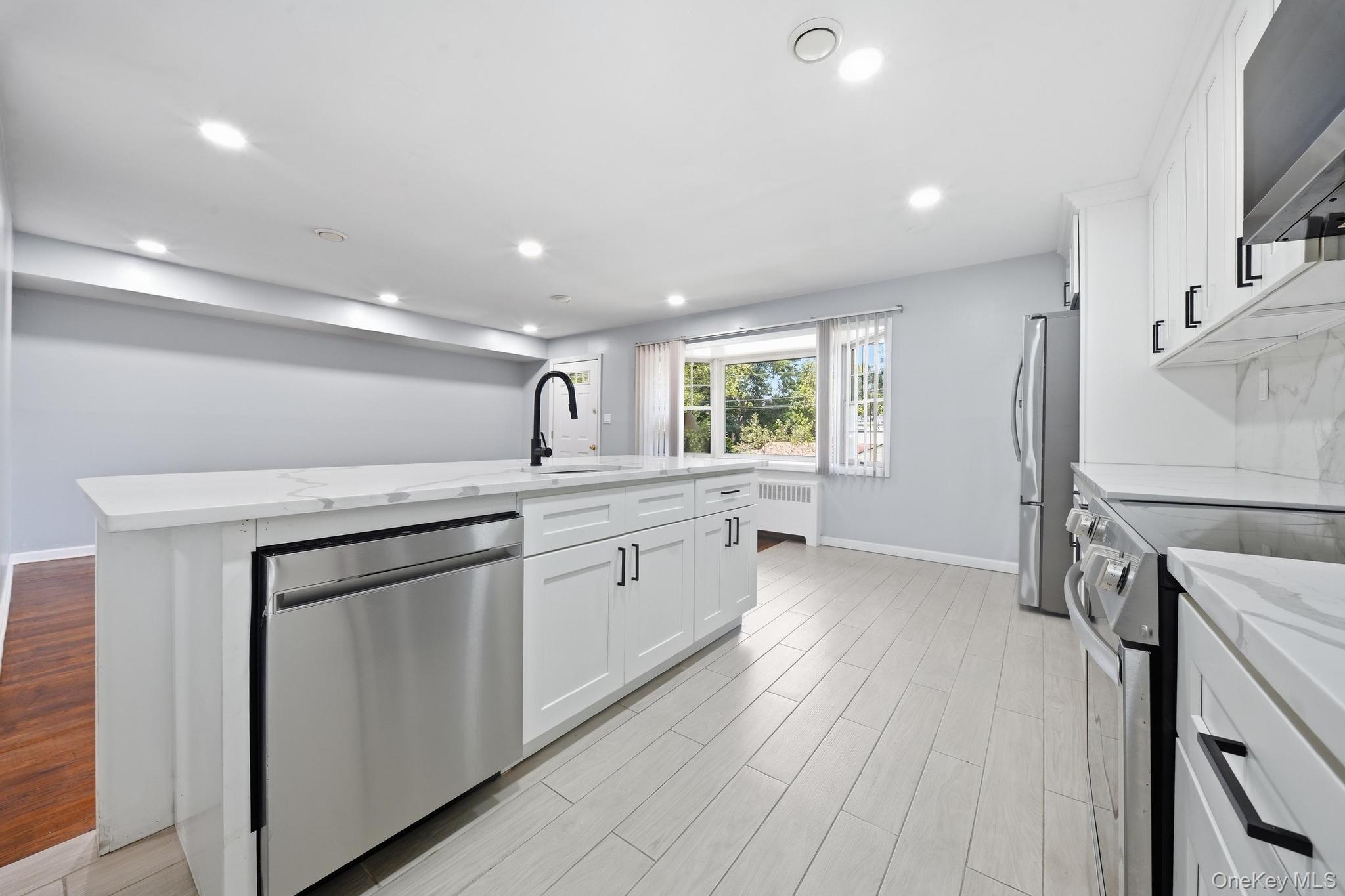 8 Dee Property Photo 18
